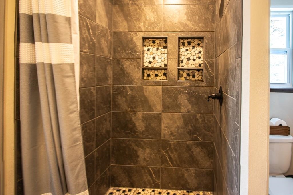 320 N 36TH AVENUE, Wausau, Wisconsin 54401, 5 Bedrooms Bedrooms, ,3 BathroomsBathrooms,Residential,For Sale,320 N 36TH AVENUE,22600487