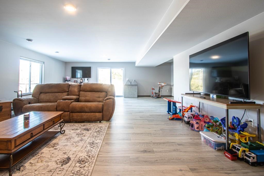 320 N 36TH AVENUE, Wausau, Wisconsin 54401, 5 Bedrooms Bedrooms, ,3 BathroomsBathrooms,Residential,For Sale,320 N 36TH AVENUE,22600487