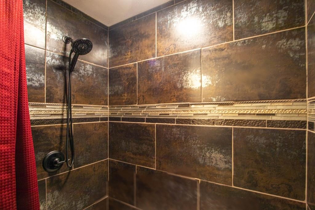 320 N 36TH AVENUE, Wausau, Wisconsin 54401, 5 Bedrooms Bedrooms, ,3 BathroomsBathrooms,Residential,For Sale,320 N 36TH AVENUE,22600487