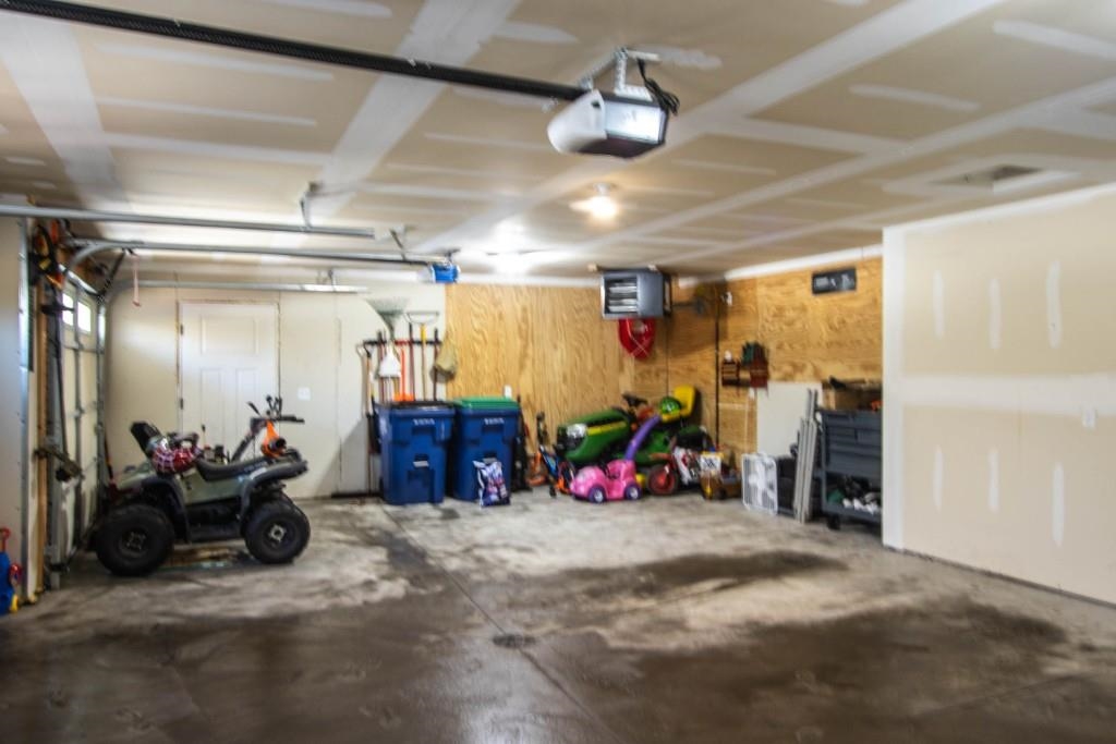 320 N 36TH AVENUE, Wausau, Wisconsin 54401, 5 Bedrooms Bedrooms, ,3 BathroomsBathrooms,Residential,For Sale,320 N 36TH AVENUE,22600487