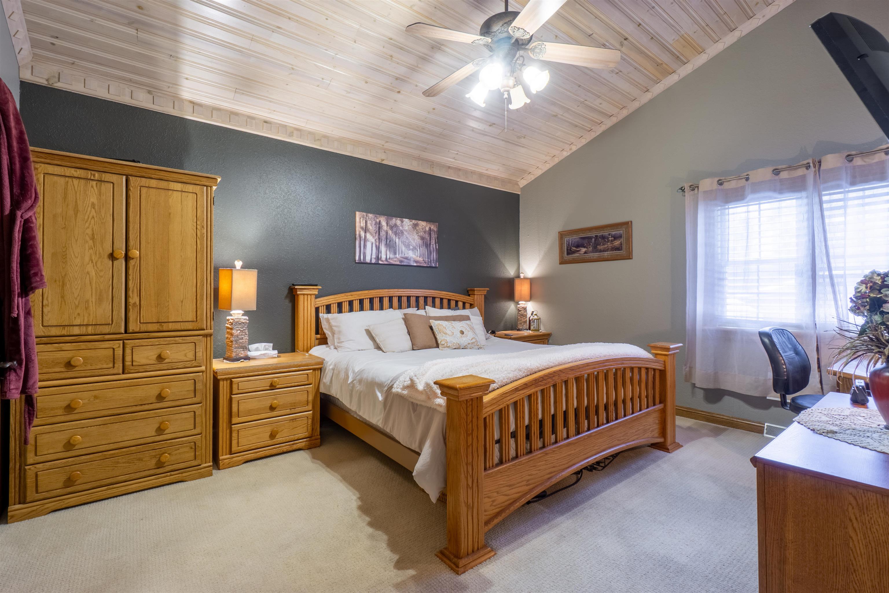 1955 TERREBONNE DRIVE, Kronenwetter, Wisconsin 54455, 3 Bedrooms Bedrooms, ,2 BathroomsBathrooms,Residential,For Sale,1955 TERREBONNE DRIVE,22600489