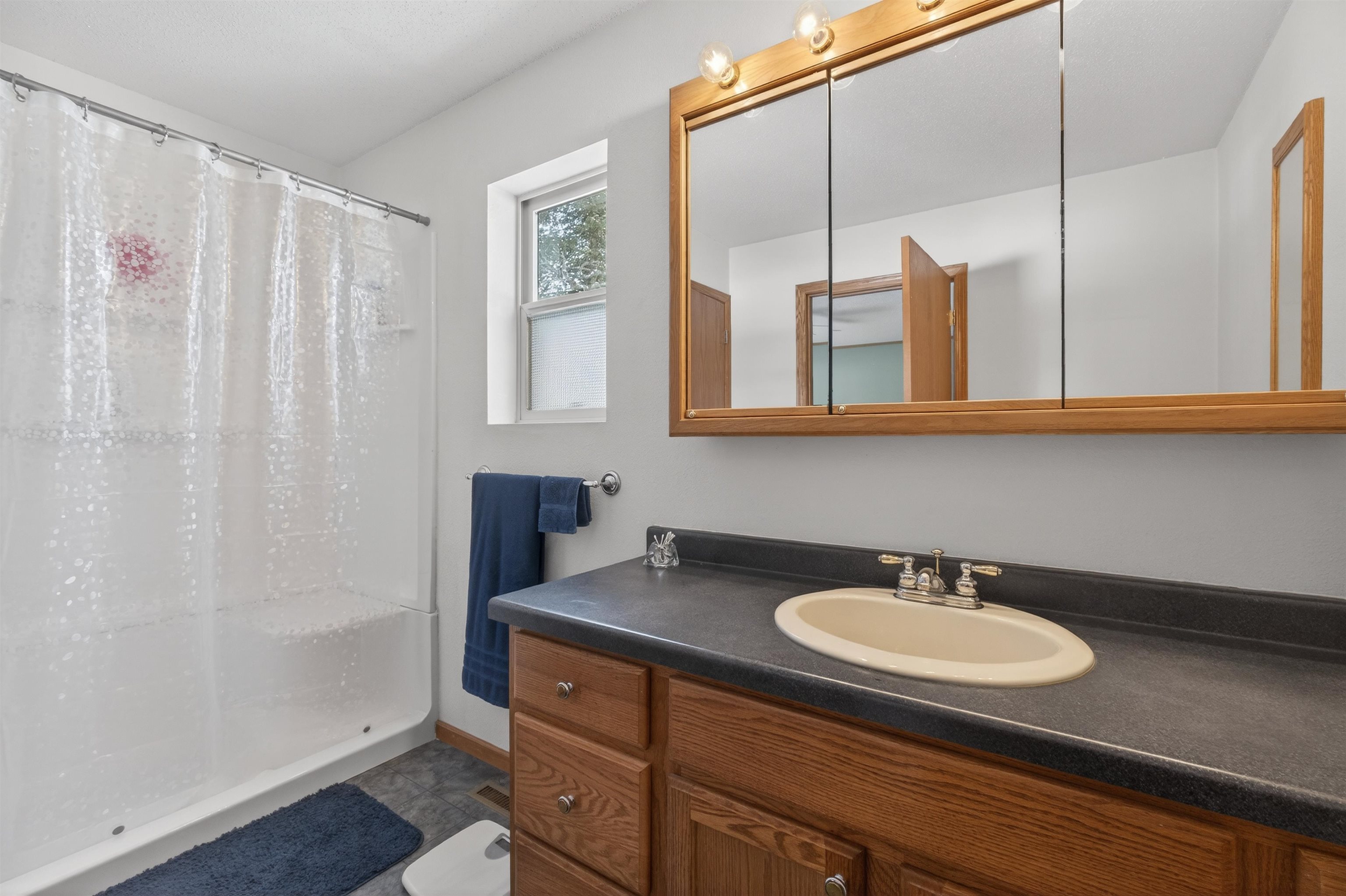 3310 87TH STREET SOUTH, Wisconsin Rapids, Wisconsin 54494, 3 Bedrooms Bedrooms, ,3 BathroomsBathrooms,Residential,For Sale,3310 87TH STREET SOUTH,22600491