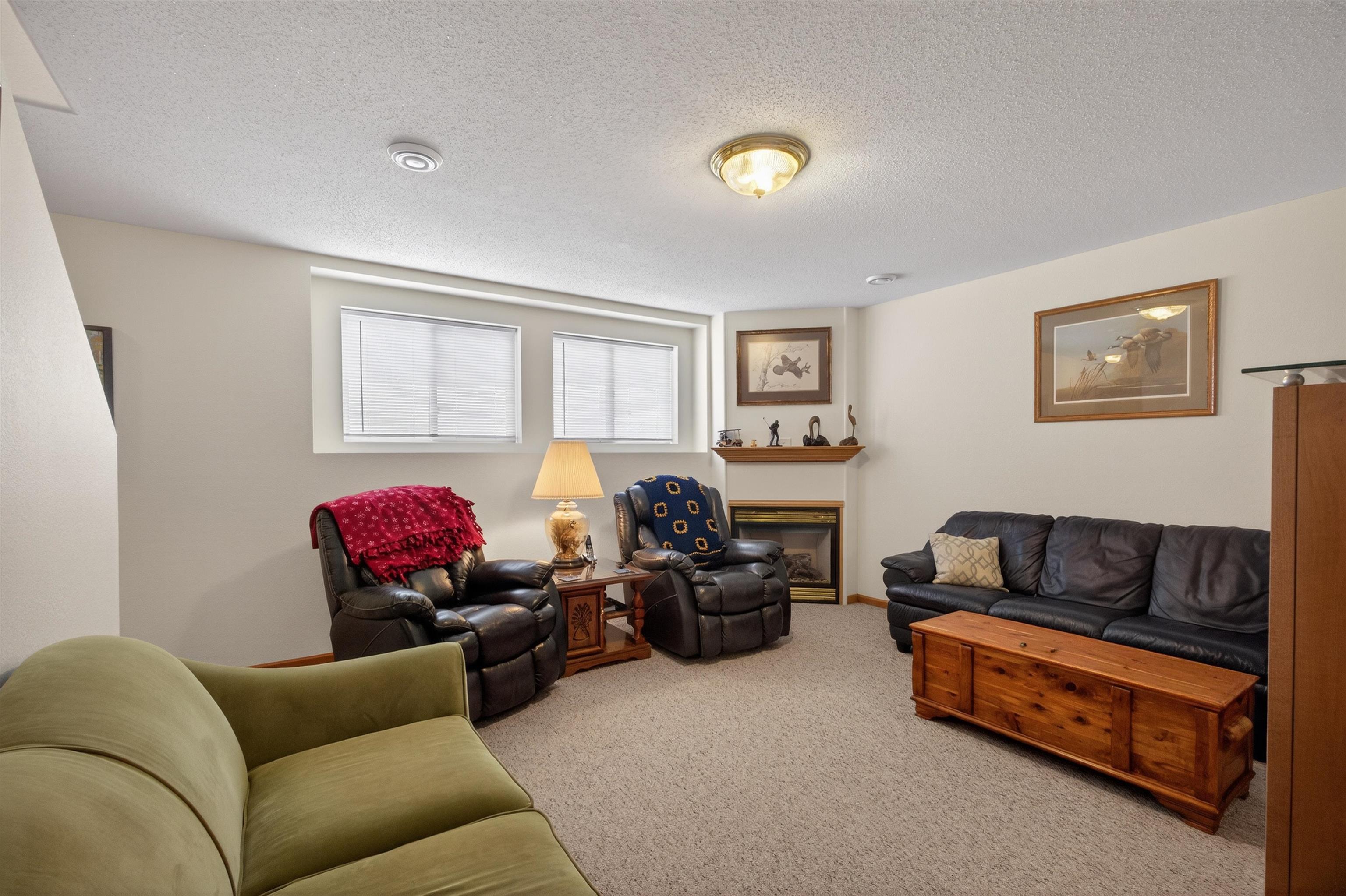 3310 87TH STREET SOUTH, Wisconsin Rapids, Wisconsin 54494, 3 Bedrooms Bedrooms, ,3 BathroomsBathrooms,Residential,For Sale,3310 87TH STREET SOUTH,22600491