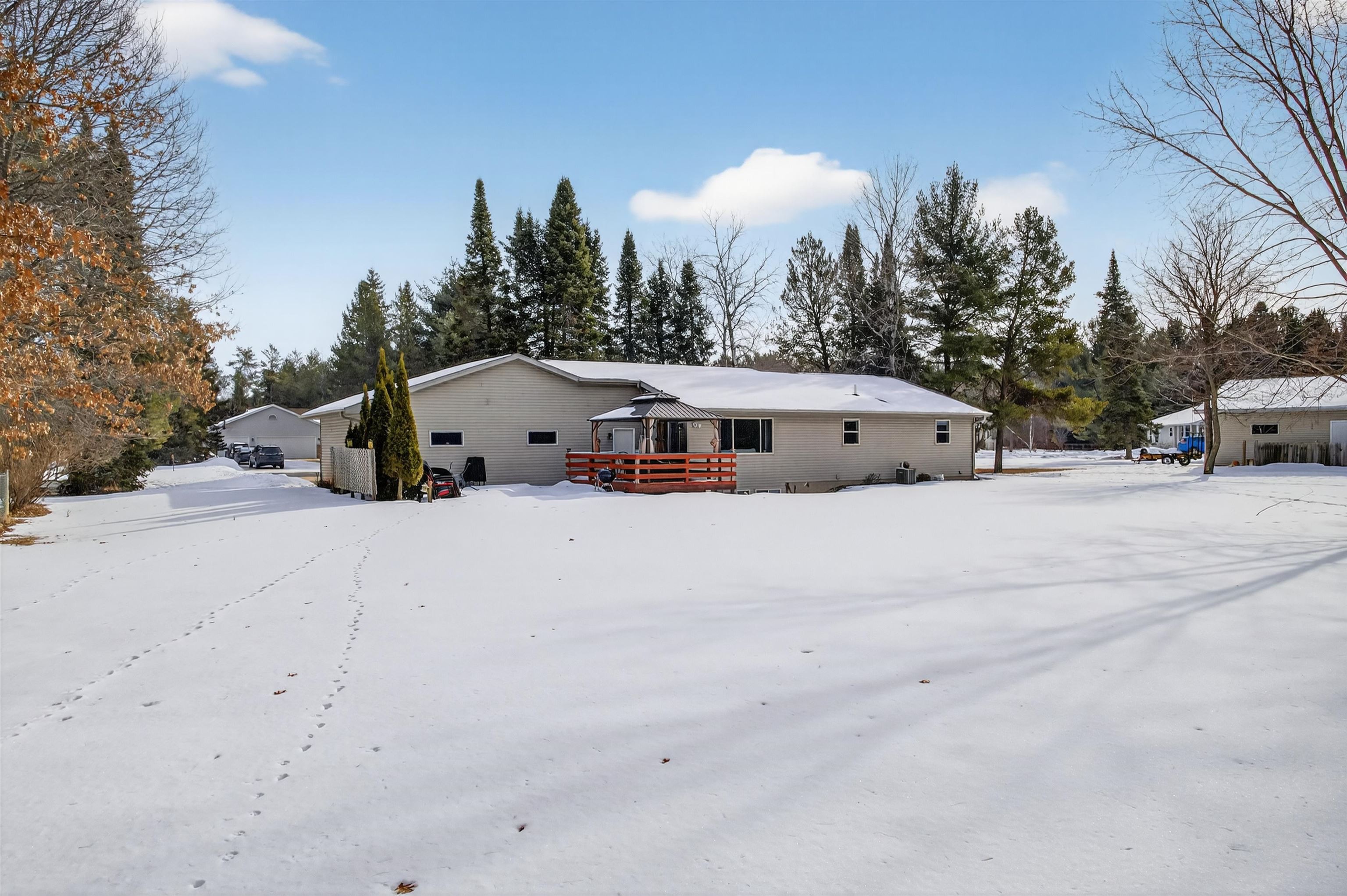 3310 87TH STREET SOUTH, Wisconsin Rapids, Wisconsin 54494, 3 Bedrooms Bedrooms, ,3 BathroomsBathrooms,Residential,For Sale,3310 87TH STREET SOUTH,22600491