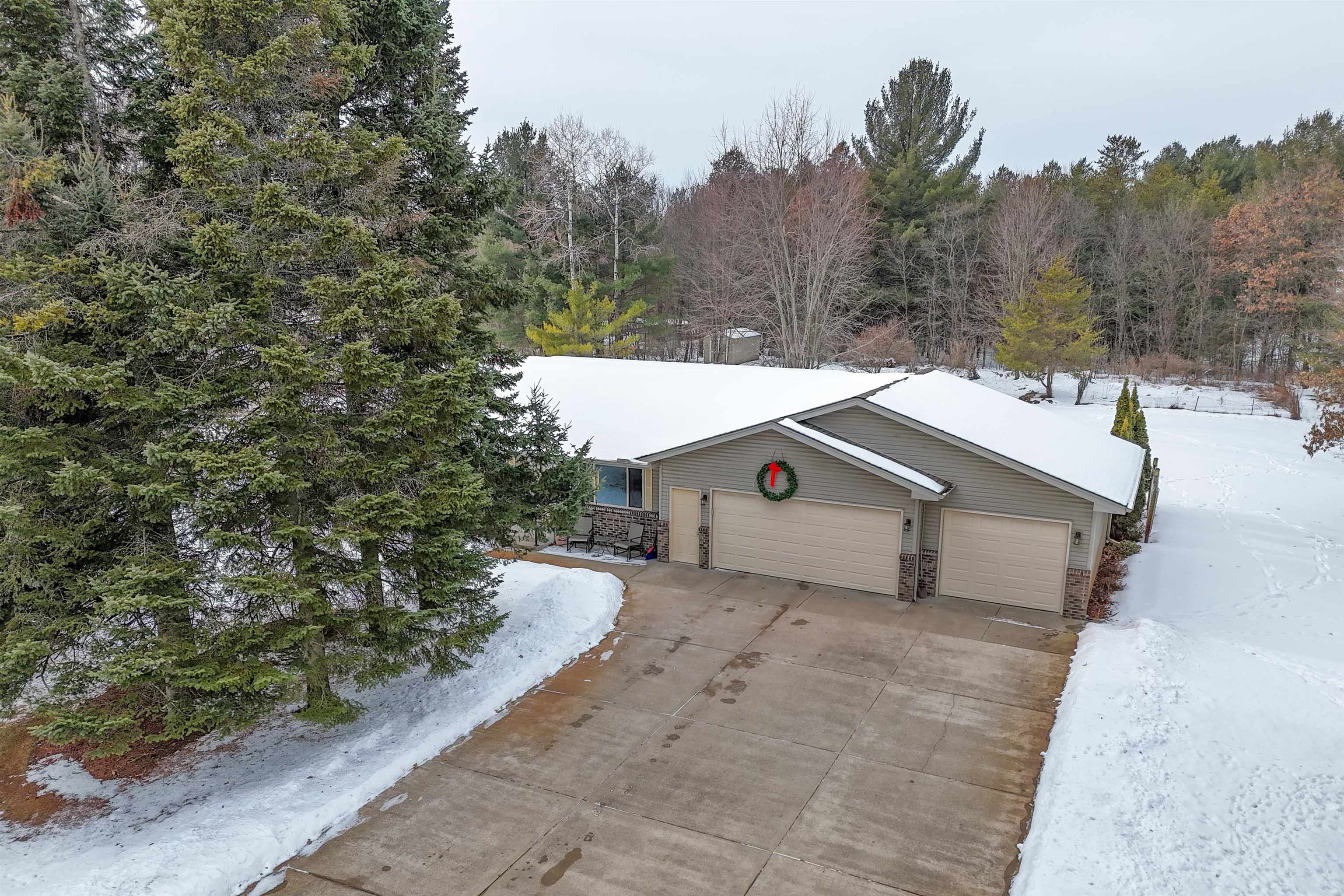 3310 87TH STREET SOUTH, Wisconsin Rapids, Wisconsin 54494, 3 Bedrooms Bedrooms, ,3 BathroomsBathrooms,Residential,For Sale,3310 87TH STREET SOUTH,22600491