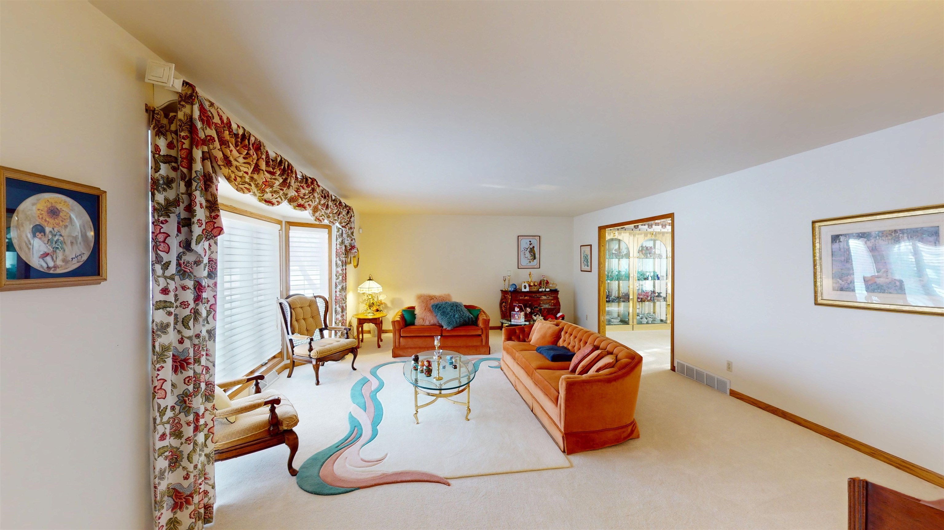 1002 W BLODGETT STREET, Marshfield, Wisconsin 54449, 4 Bedrooms Bedrooms, ,3 BathroomsBathrooms,Residential,For Sale,1002 W BLODGETT STREET,22600499