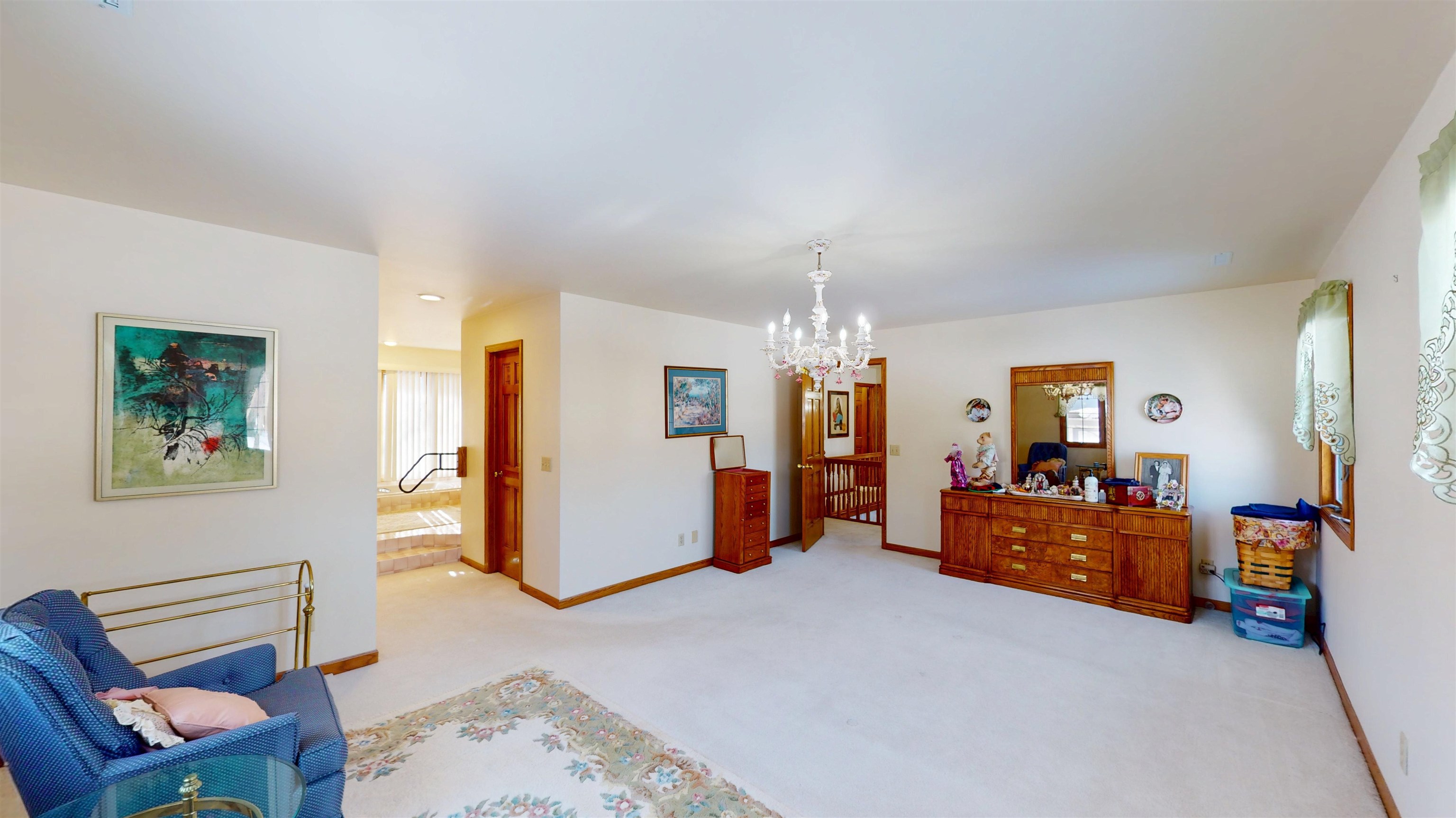 1002 W BLODGETT STREET, Marshfield, Wisconsin 54449, 4 Bedrooms Bedrooms, ,3 BathroomsBathrooms,Residential,For Sale,1002 W BLODGETT STREET,22600499