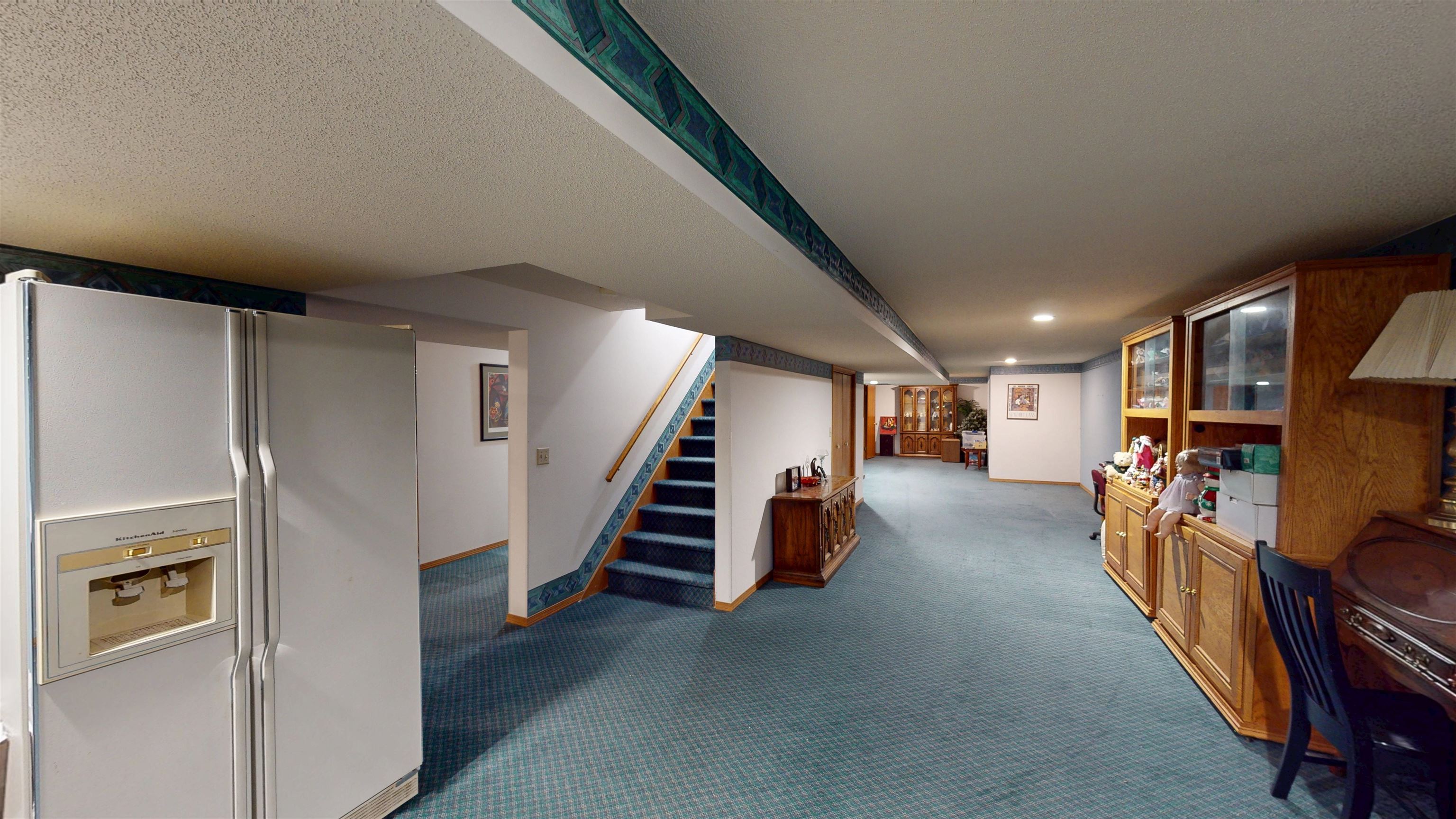 1002 W BLODGETT STREET, Marshfield, Wisconsin 54449, 4 Bedrooms Bedrooms, ,3 BathroomsBathrooms,Residential,For Sale,1002 W BLODGETT STREET,22600499