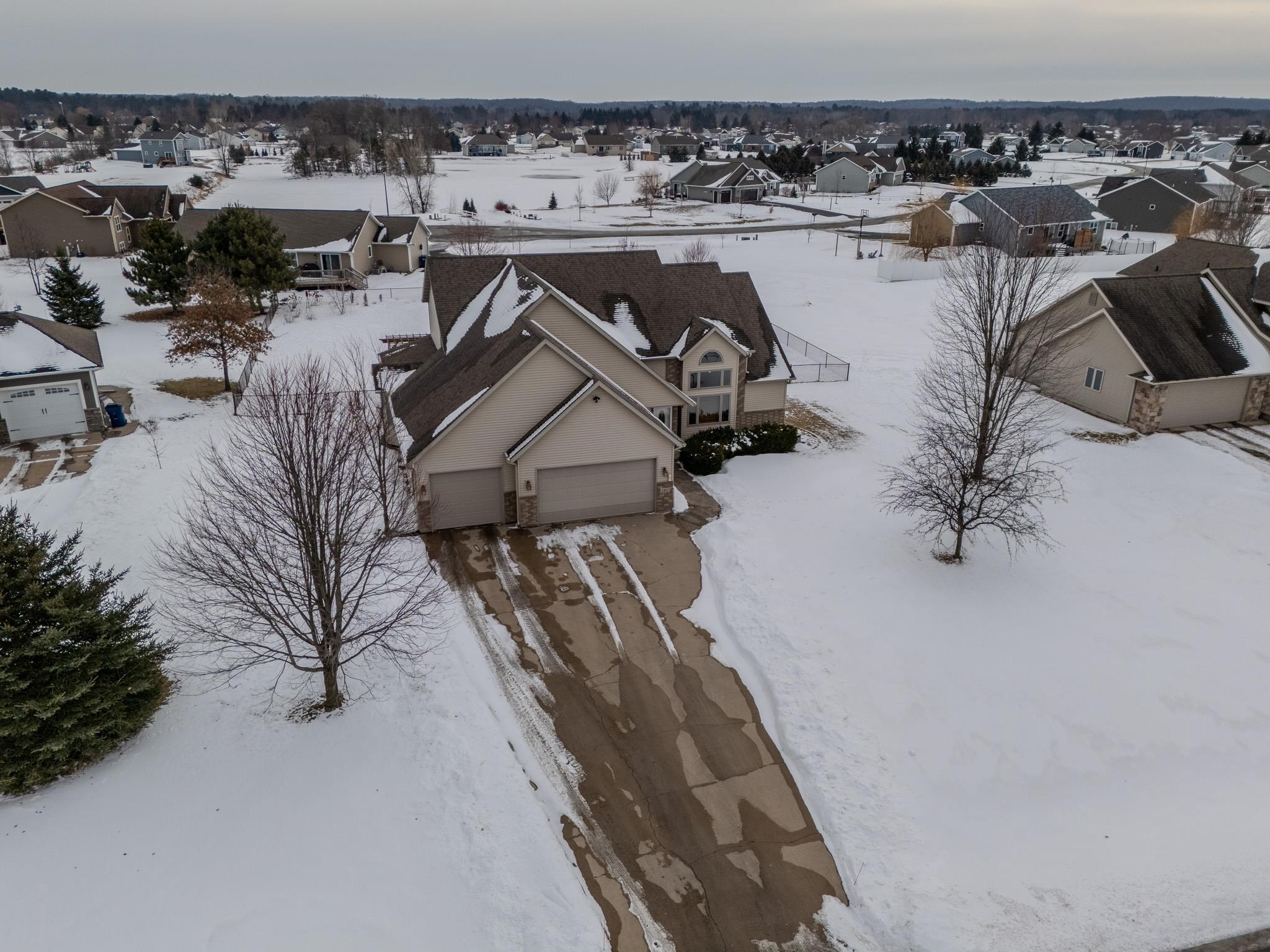 2357 BURTON AVENUE, Kronenwetter, Wisconsin 54455, 4 Bedrooms Bedrooms, ,2 BathroomsBathrooms,Residential,For Sale,2357 BURTON AVENUE,22600503