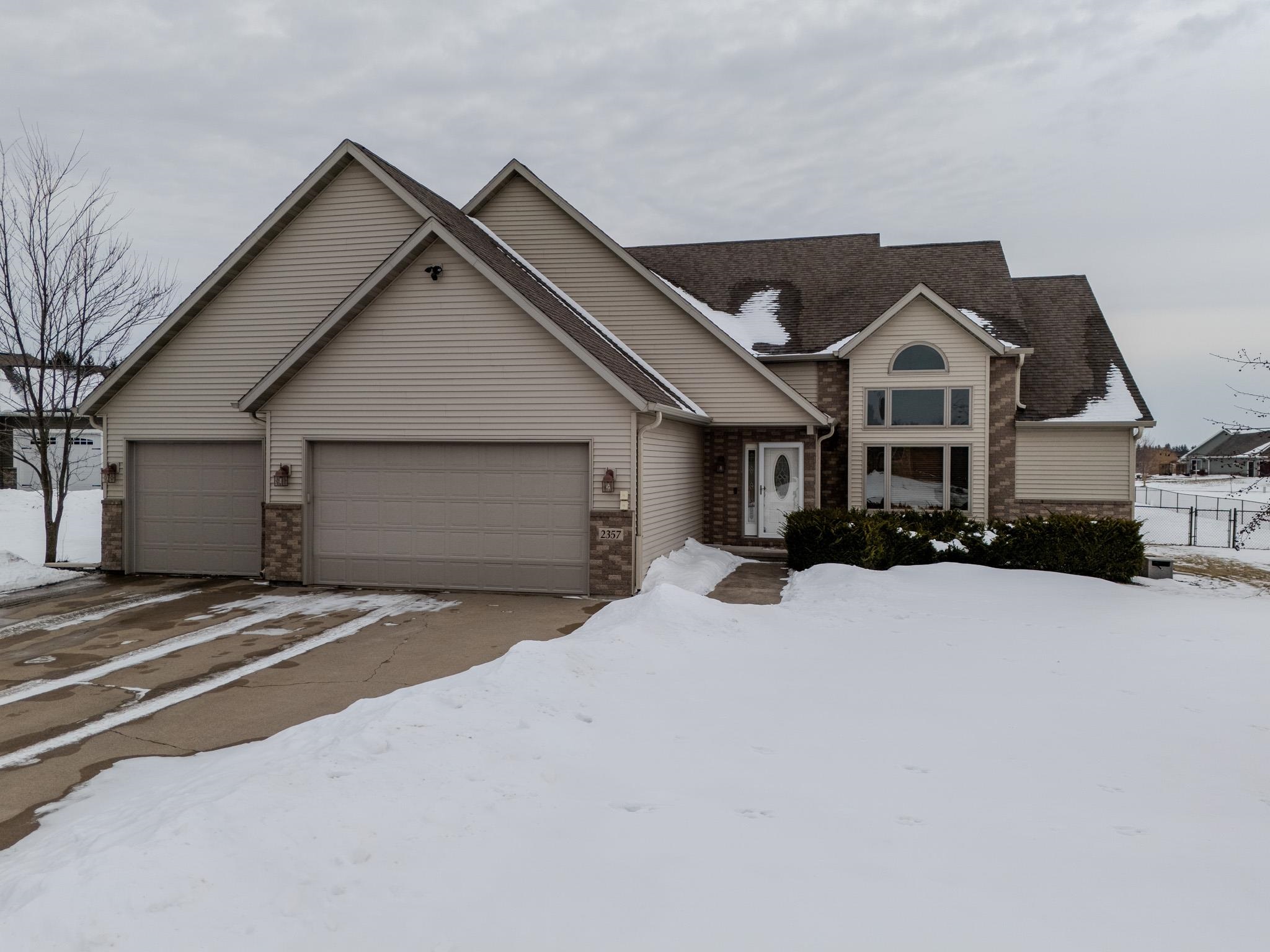 2357 BURTON AVENUE, Kronenwetter, Wisconsin 54455, 4 Bedrooms Bedrooms, ,2 BathroomsBathrooms,Residential,For Sale,2357 BURTON AVENUE,22600503