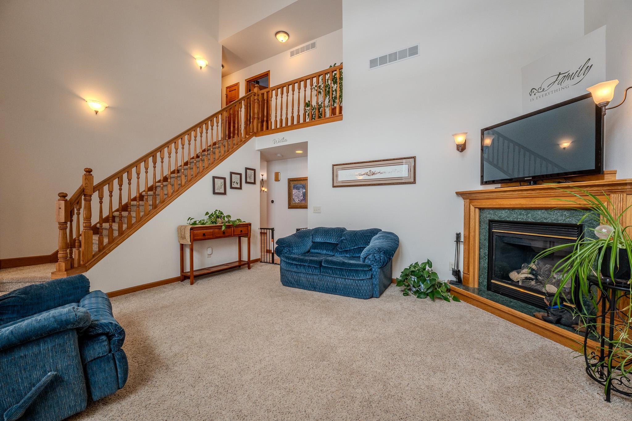 2357 BURTON AVENUE, Kronenwetter, Wisconsin 54455, 4 Bedrooms Bedrooms, ,2 BathroomsBathrooms,Residential,For Sale,2357 BURTON AVENUE,22600503