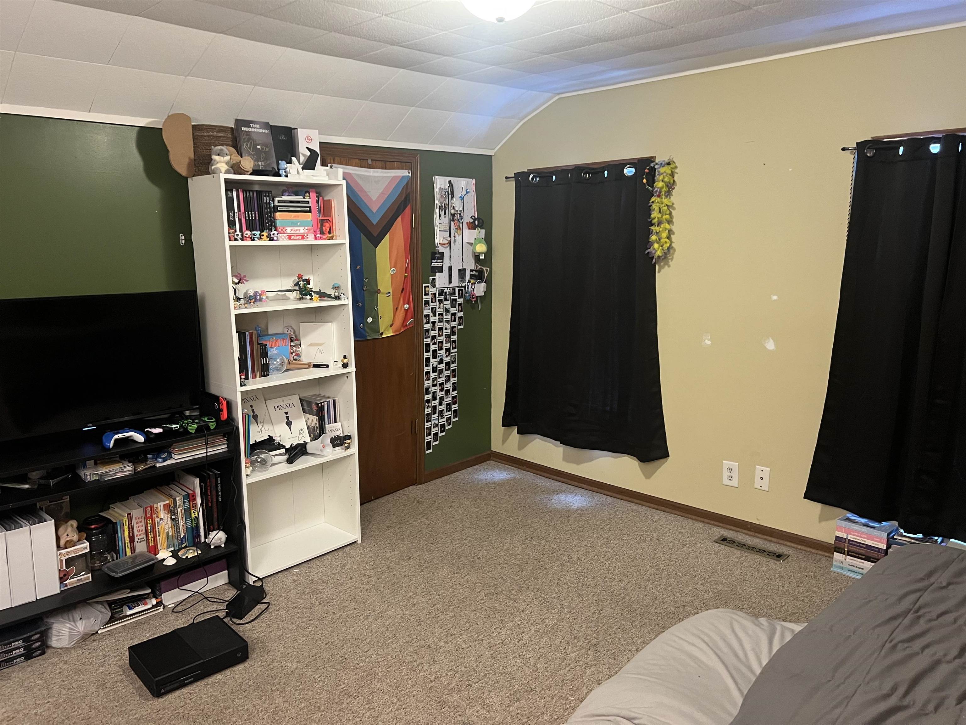 2901 MICHIGAN AVENUE, Stevens Point, Wisconsin 54481, 5 Bedrooms Bedrooms, ,2 BathroomsBathrooms,Residential,For Sale,2901 MICHIGAN AVENUE,22600507