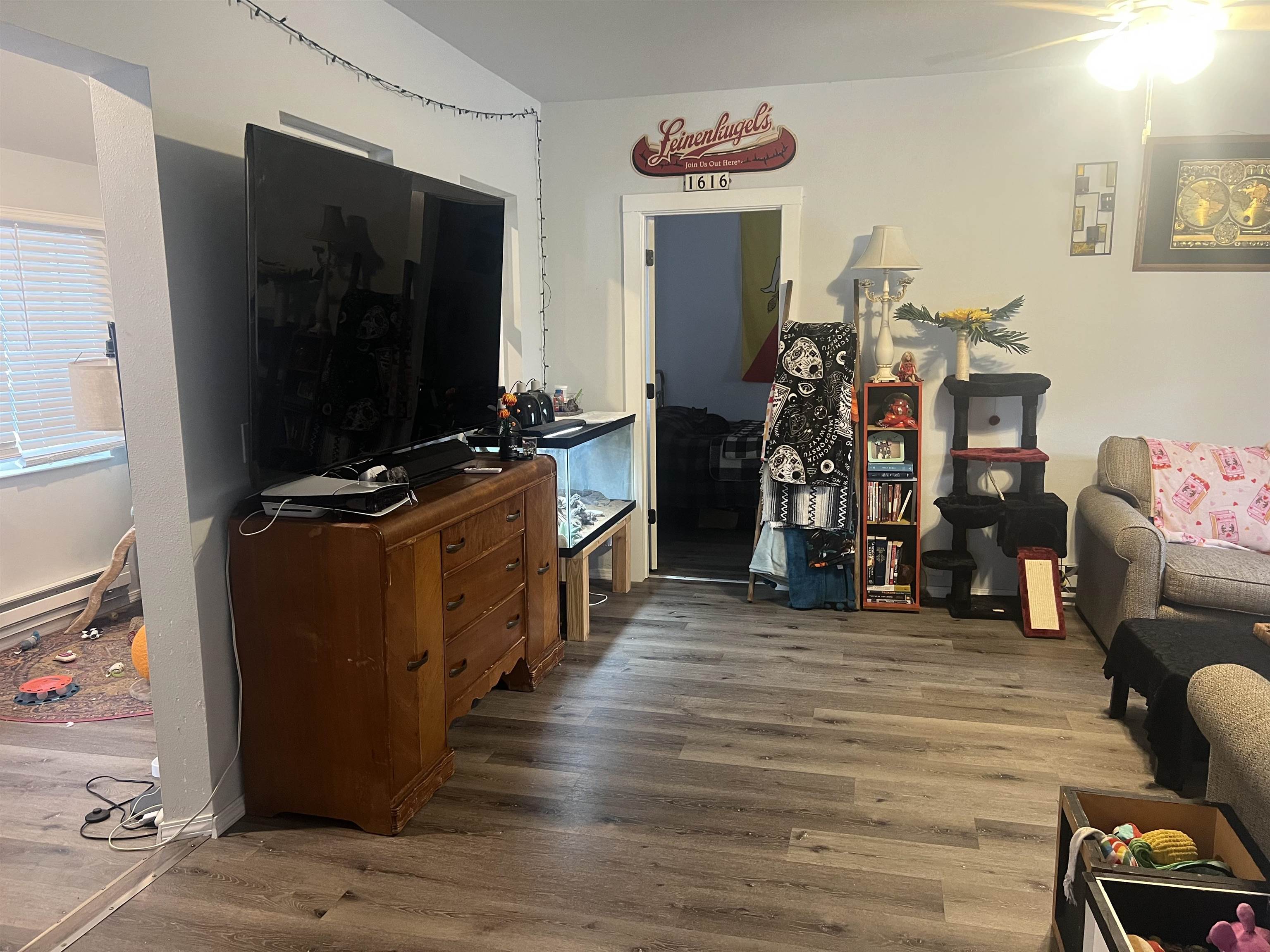 601 5TH AVENUE, Stevens Point, Wisconsin 54481, 2 Bedrooms Bedrooms, ,1 BathroomBathrooms,Residential,For Sale,601 5TH AVENUE,22600508