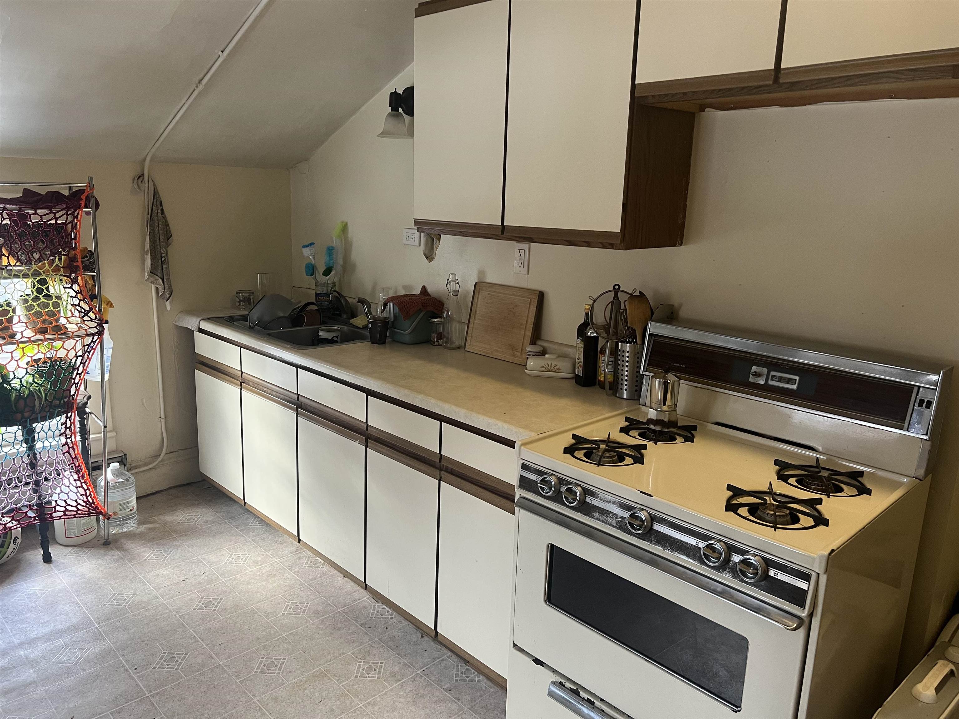 1209 FRANKLIN STREET, Stevens Point, Wisconsin 54481, 4 Bedrooms Bedrooms, ,2 BathroomsBathrooms,Residential,For Sale,1209 FRANKLIN STREET,22600509