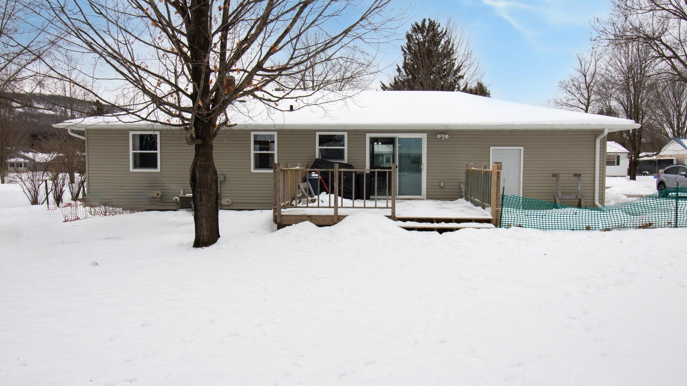 227345 RAVEN AVENUE, Wausau, Wisconsin 54401, 3 Bedrooms Bedrooms, ,2 BathroomsBathrooms,Residential,For Sale,227345 RAVEN AVENUE,22600511