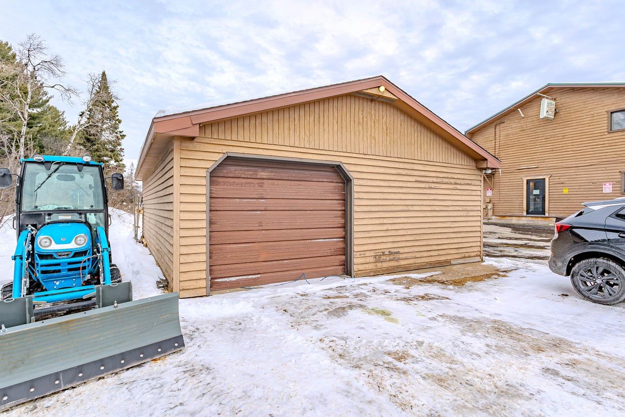 705 N 4TH STREET, Tomahawk, Wisconsin 54487, ,Commercial/industrial,For Sale,705 N 4TH STREET,22600518