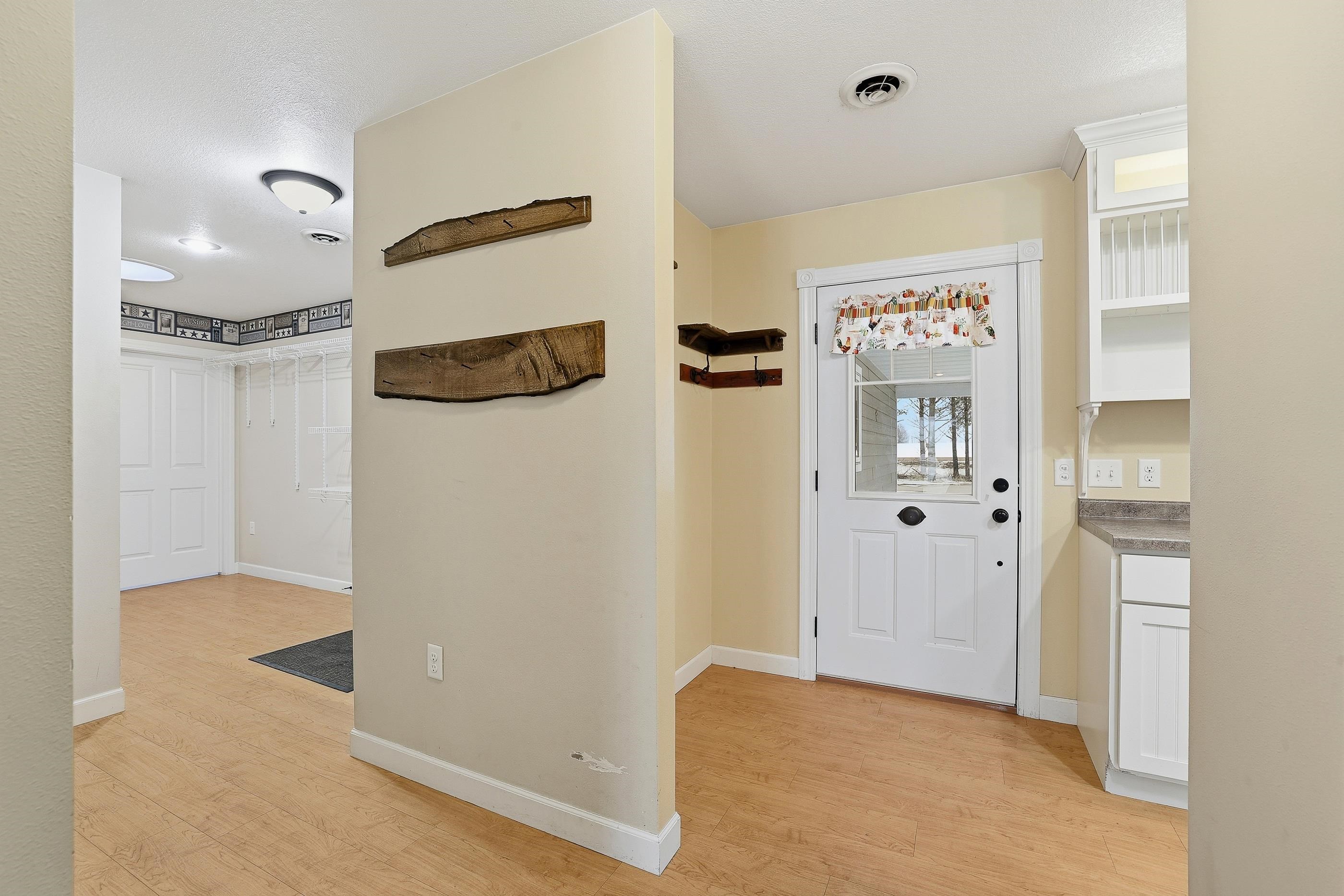 9071 ROBIN ROAD, Marshfield, Wisconsin 54449, 3 Bedrooms Bedrooms, ,2 BathroomsBathrooms,Residential,For Sale,9071 ROBIN ROAD,22600520