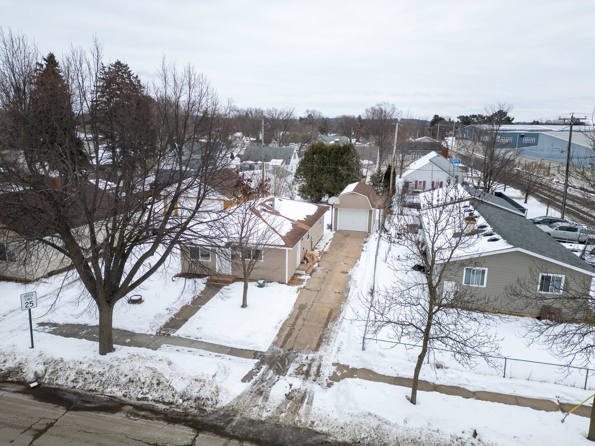 1241 S 11TH AVENUE, Wausau, Wisconsin 54401, 3 Bedrooms Bedrooms, ,2 BathroomsBathrooms,Residential,For Sale,1241 S 11TH AVENUE,22600522