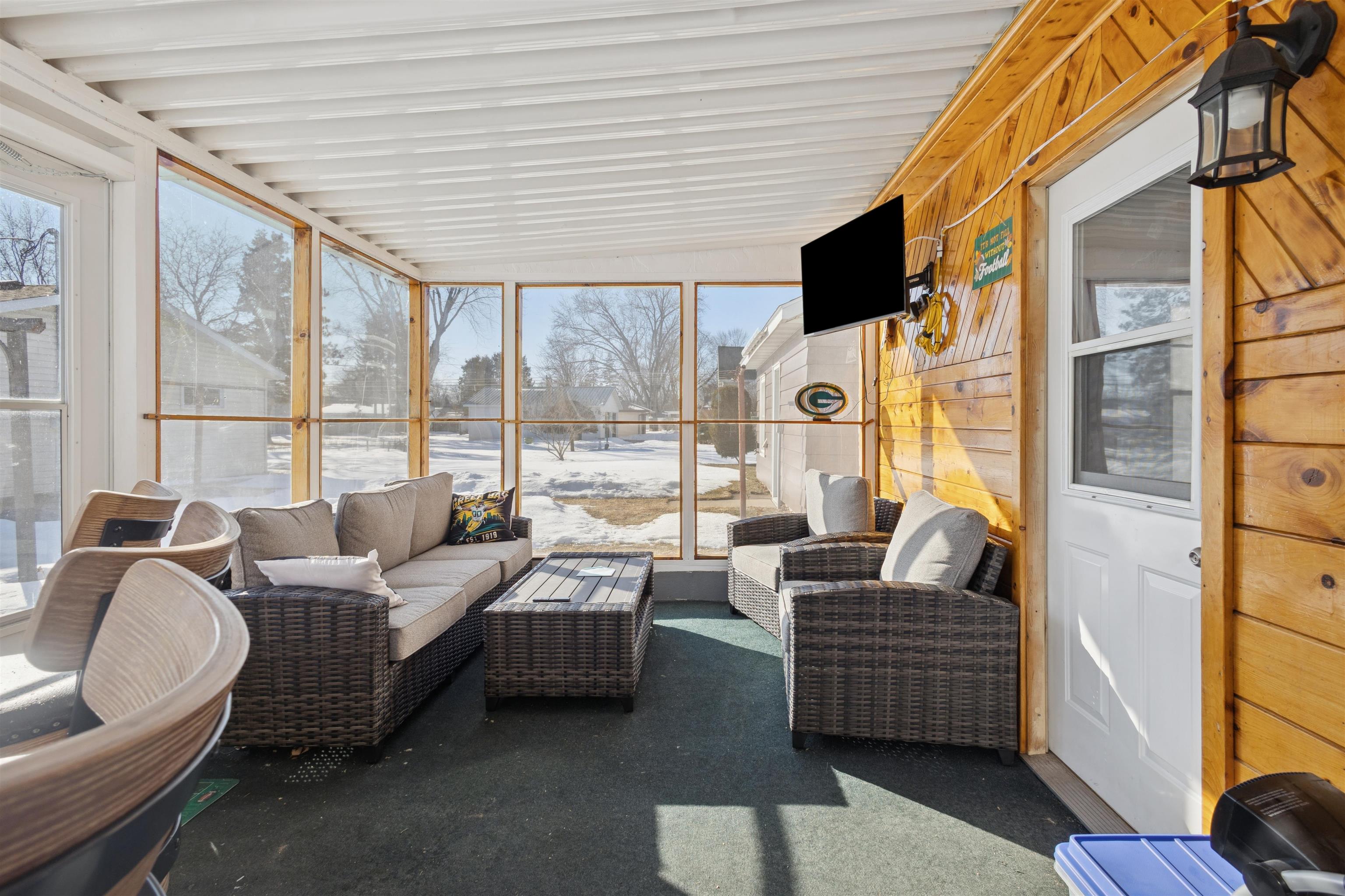 3009 ALGOMA STREET, Stevens Point, Wisconsin 54481, 2 Bedrooms Bedrooms, ,1 BathroomBathrooms,Residential,For Sale,3009 ALGOMA STREET,22600523