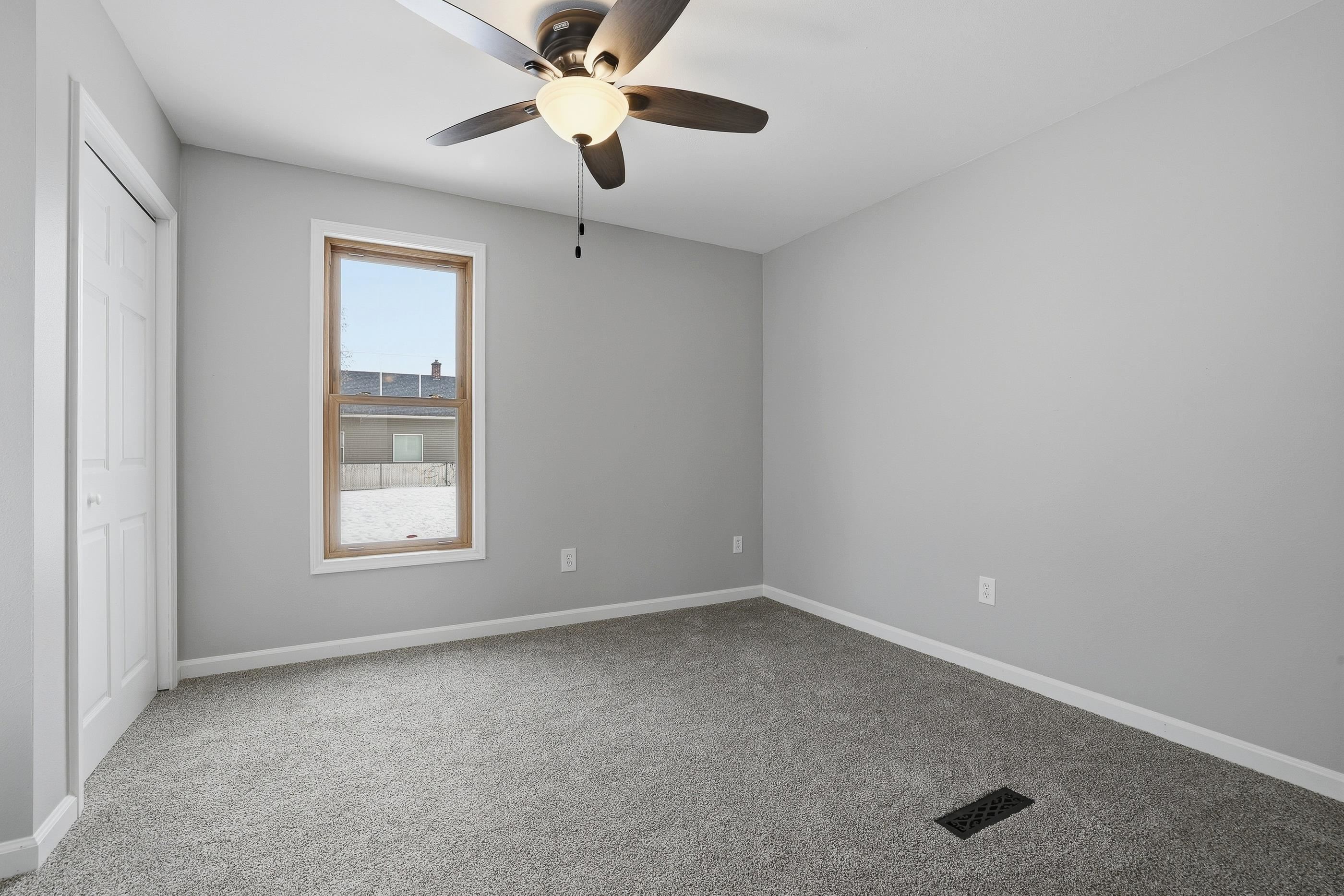 1310 BAKER STREET, Wisconsin Rapids, Wisconsin 54494, 3 Bedrooms Bedrooms, ,2 BathroomsBathrooms,Residential,For Sale,1310 BAKER STREET,22600524