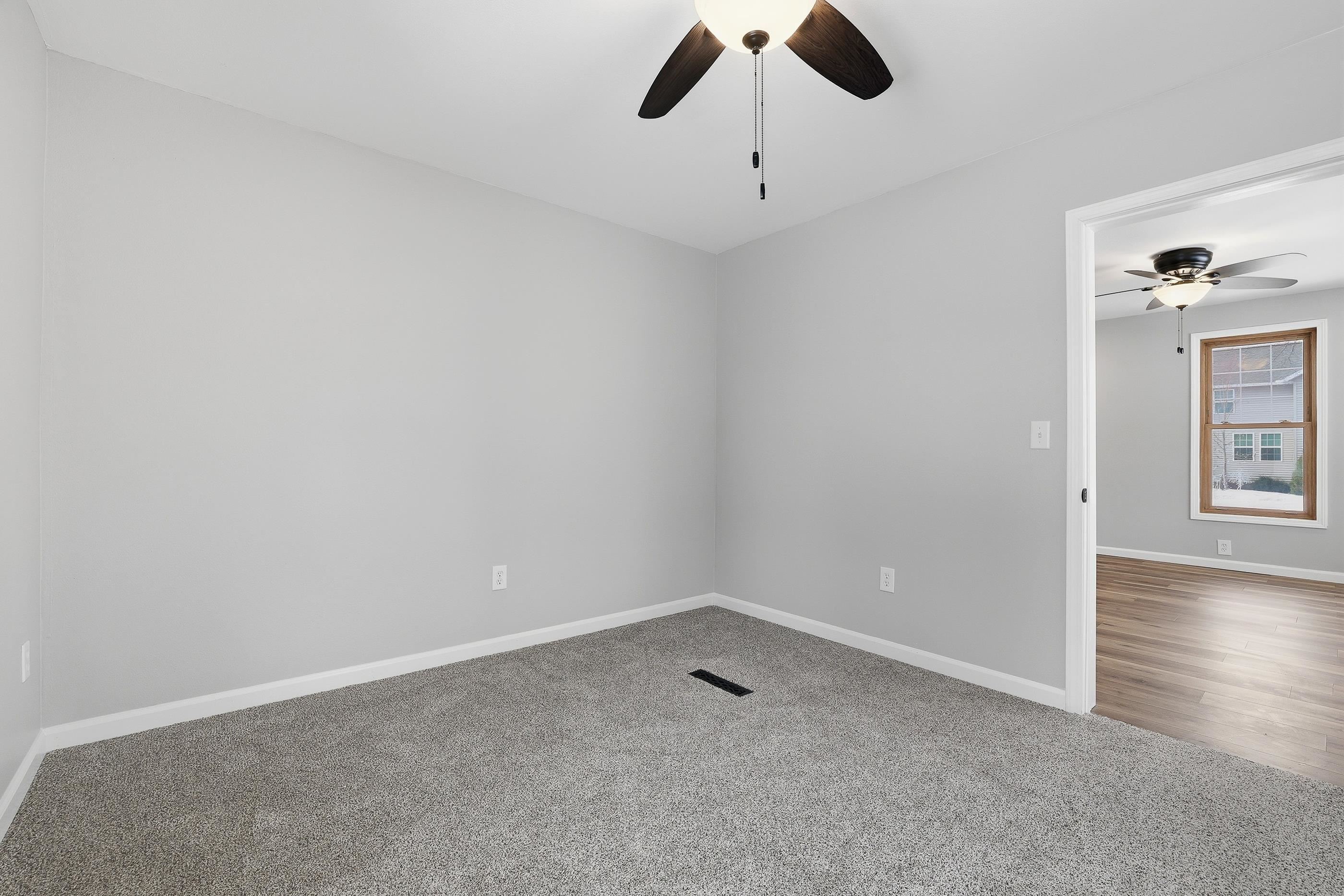 1310 BAKER STREET, Wisconsin Rapids, Wisconsin 54494, 3 Bedrooms Bedrooms, ,2 BathroomsBathrooms,Residential,For Sale,1310 BAKER STREET,22600524