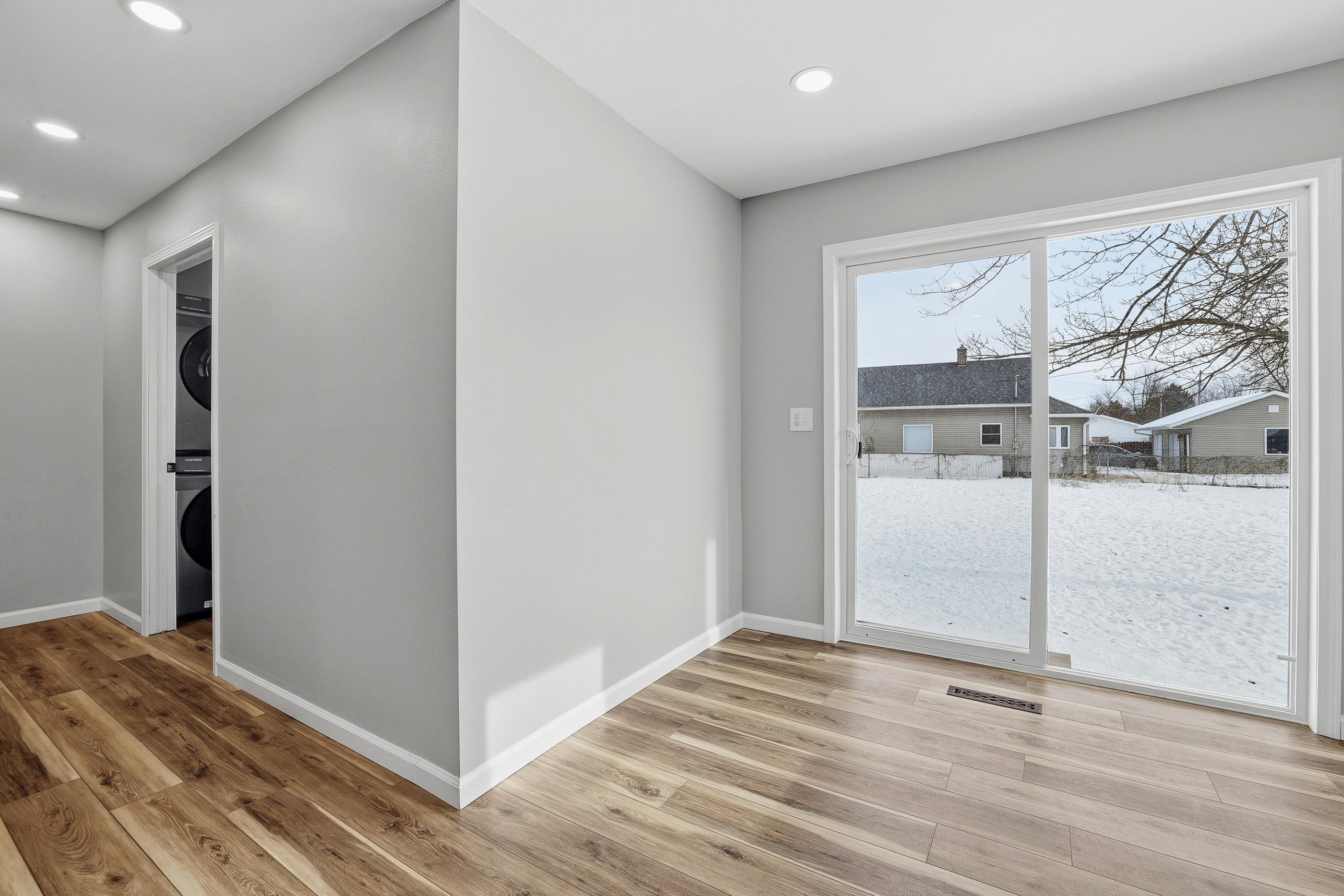 1310 BAKER STREET, Wisconsin Rapids, Wisconsin 54494, 3 Bedrooms Bedrooms, ,2 BathroomsBathrooms,Residential,For Sale,1310 BAKER STREET,22600524