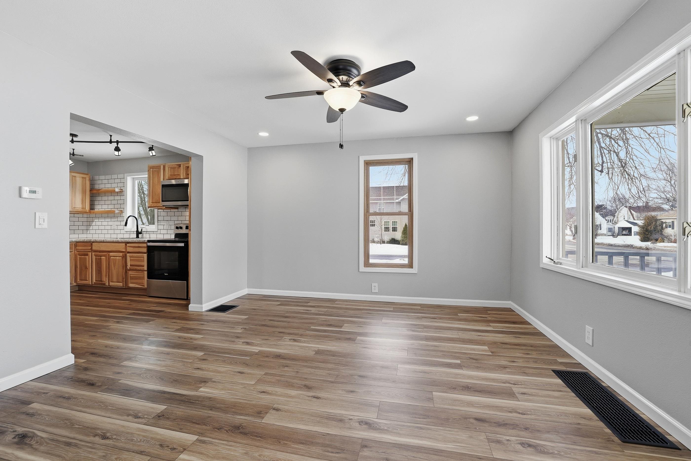 1310 BAKER STREET, Wisconsin Rapids, Wisconsin 54494, 3 Bedrooms Bedrooms, ,2 BathroomsBathrooms,Residential,For Sale,1310 BAKER STREET,22600524