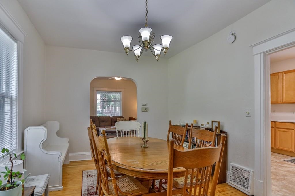 729 JEFFERSON STREET, Wausau, Wisconsin 54403, 3 Bedrooms Bedrooms, ,1 BathroomBathrooms,Residential,For Sale,729 JEFFERSON STREET,22600527