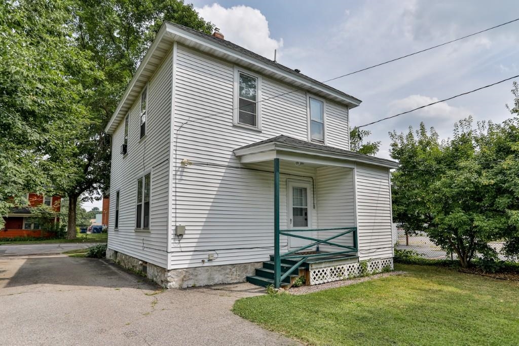 729 JEFFERSON STREET, Wausau, Wisconsin 54403, 3 Bedrooms Bedrooms, ,1 BathroomBathrooms,Residential,For Sale,729 JEFFERSON STREET,22600527