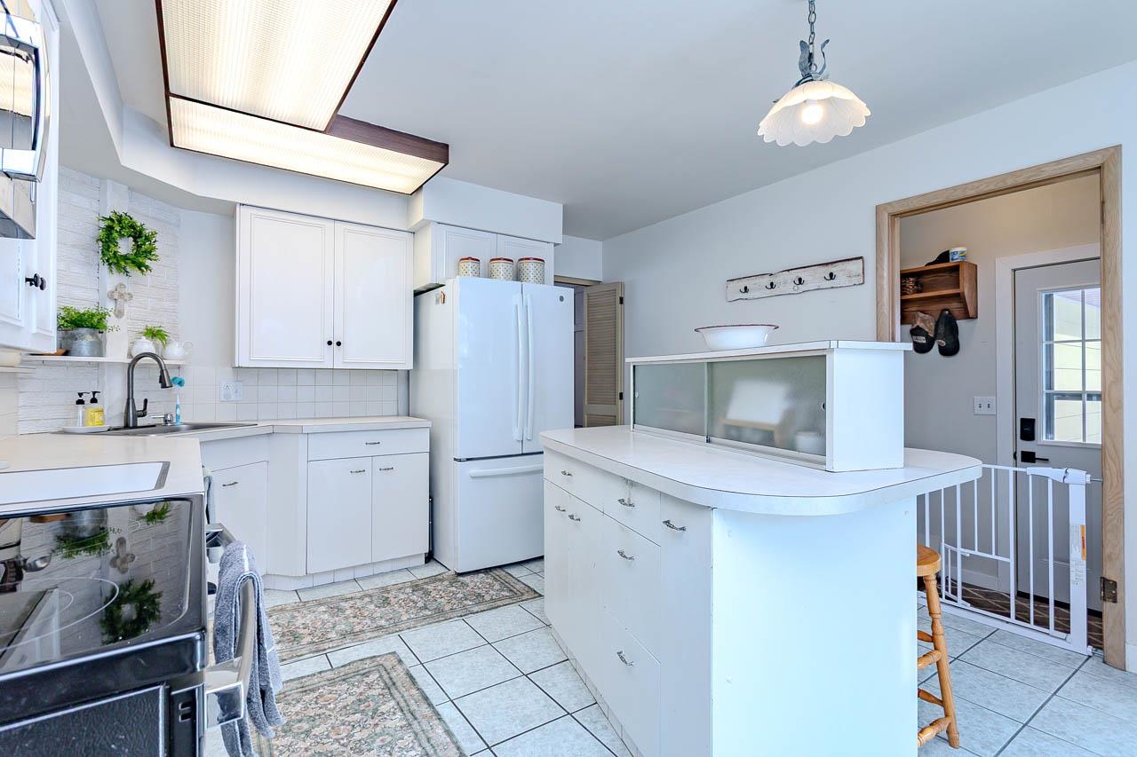 1403 STARK STREET, Wausau, Wisconsin 54403, 3 Bedrooms Bedrooms, ,2 BathroomsBathrooms,Residential,For Sale,1403 STARK STREET,22600529