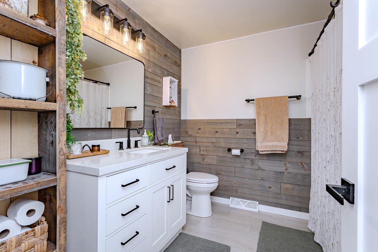 1403 STARK STREET, Wausau, Wisconsin 54403, 3 Bedrooms Bedrooms, ,2 BathroomsBathrooms,Residential,For Sale,1403 STARK STREET,22600529