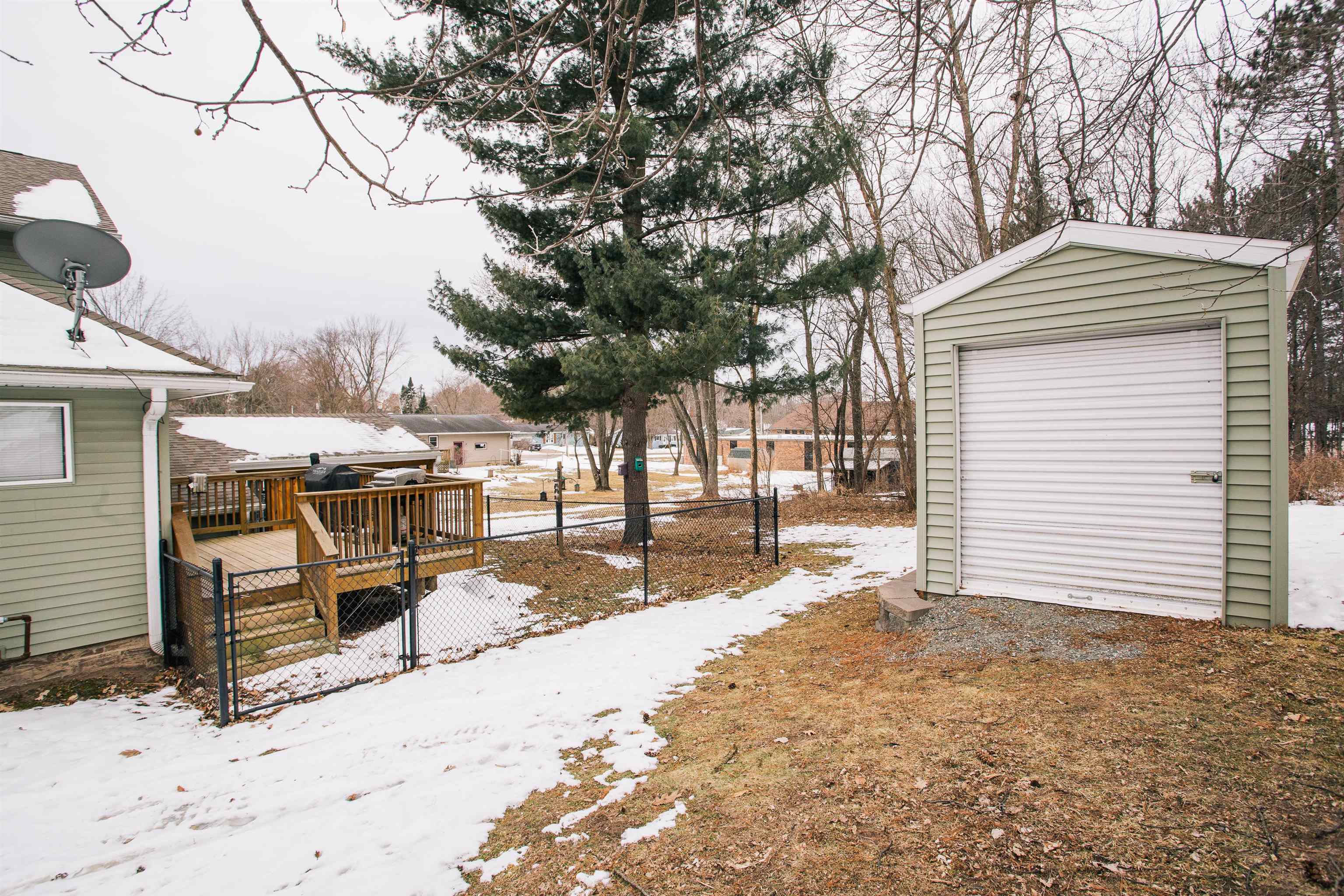 1808 JOHNSON STREET, Neillsville, Wisconsin 54456, 3 Bedrooms Bedrooms, ,2 BathroomsBathrooms,Residential,For Sale,1808 JOHNSON STREET,22600532