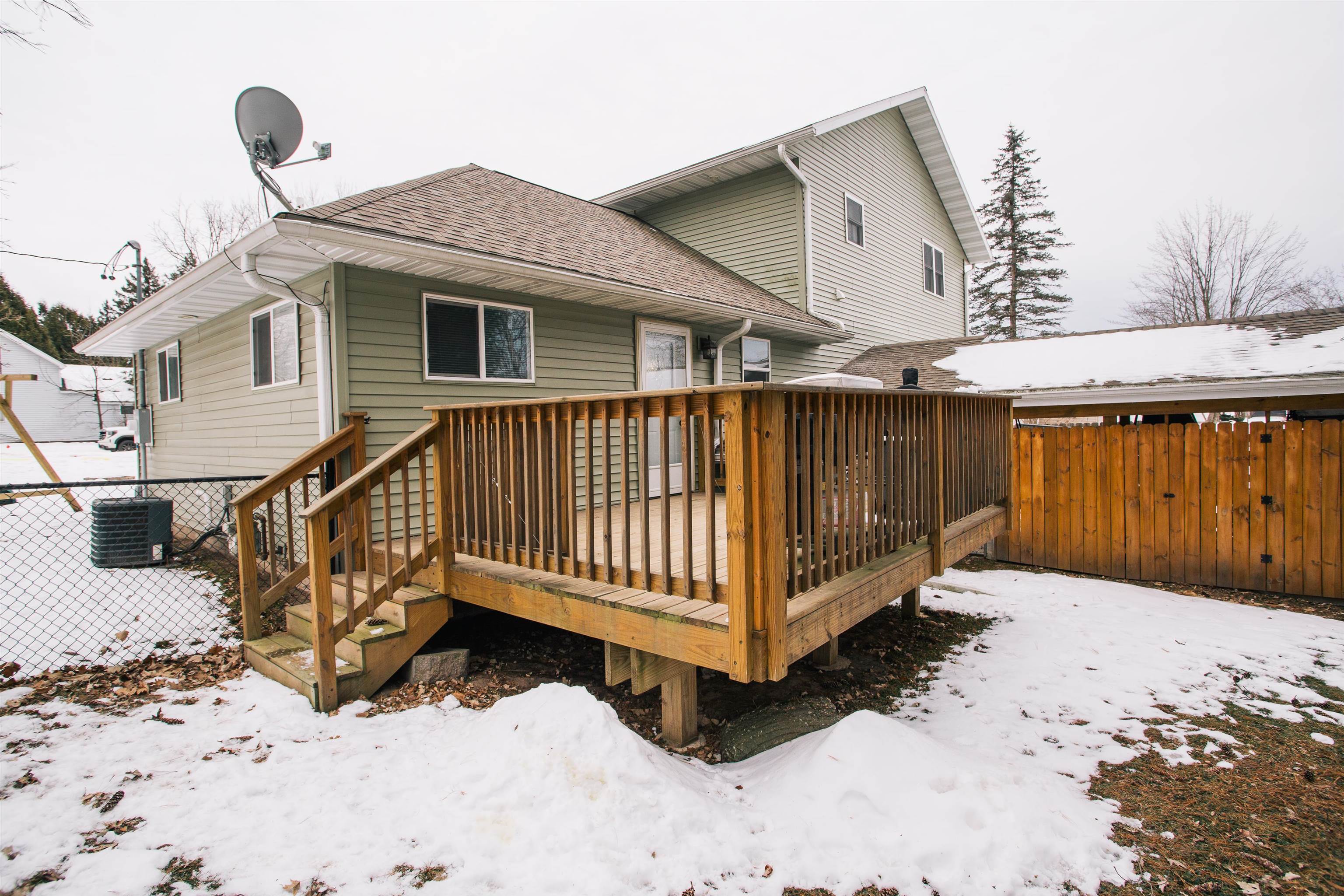 1808 JOHNSON STREET, Neillsville, Wisconsin 54456, 3 Bedrooms Bedrooms, ,2 BathroomsBathrooms,Residential,For Sale,1808 JOHNSON STREET,22600532