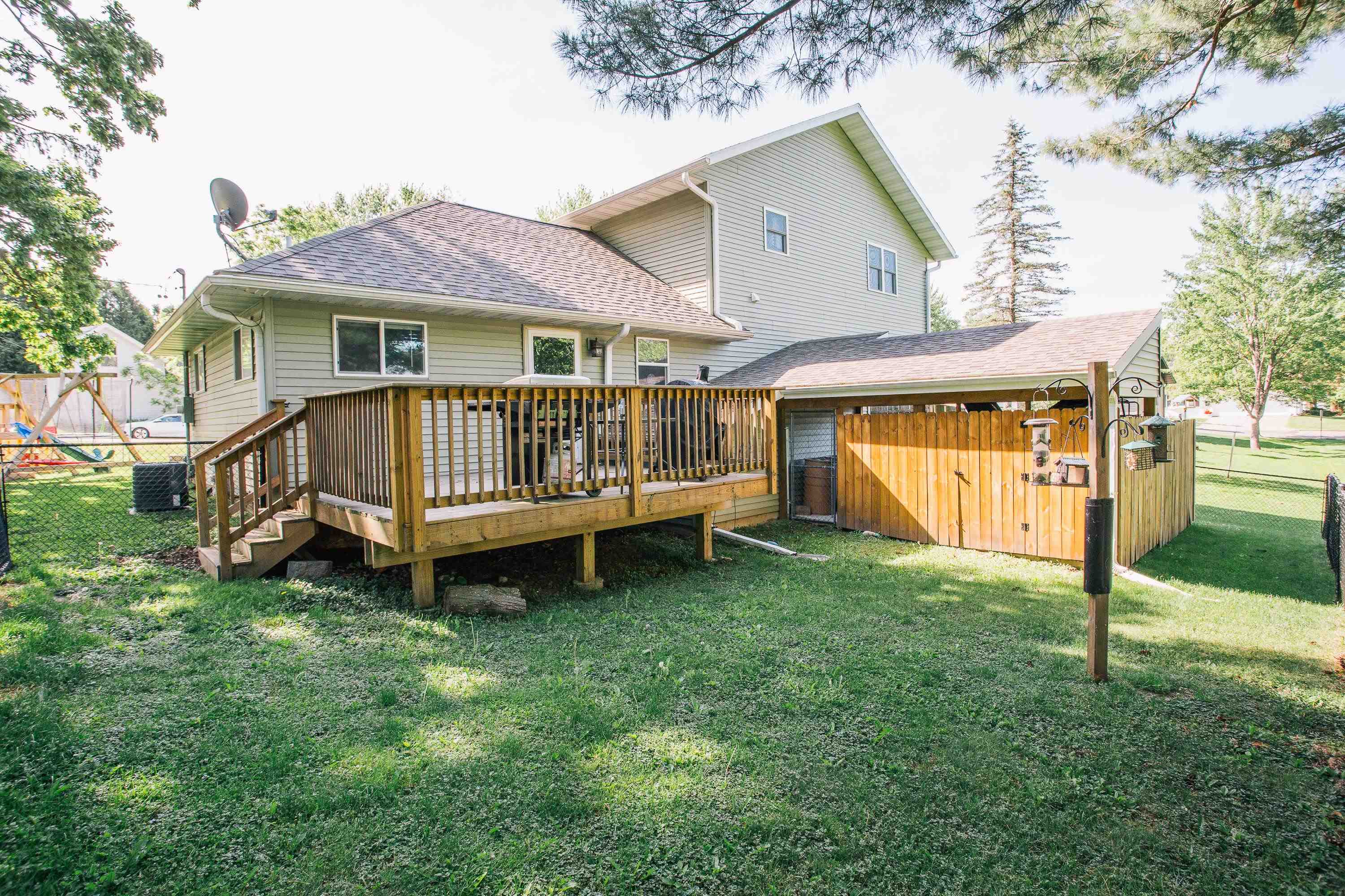 1808 JOHNSON STREET, Neillsville, Wisconsin 54456, 3 Bedrooms Bedrooms, ,2 BathroomsBathrooms,Residential,For Sale,1808 JOHNSON STREET,22600532