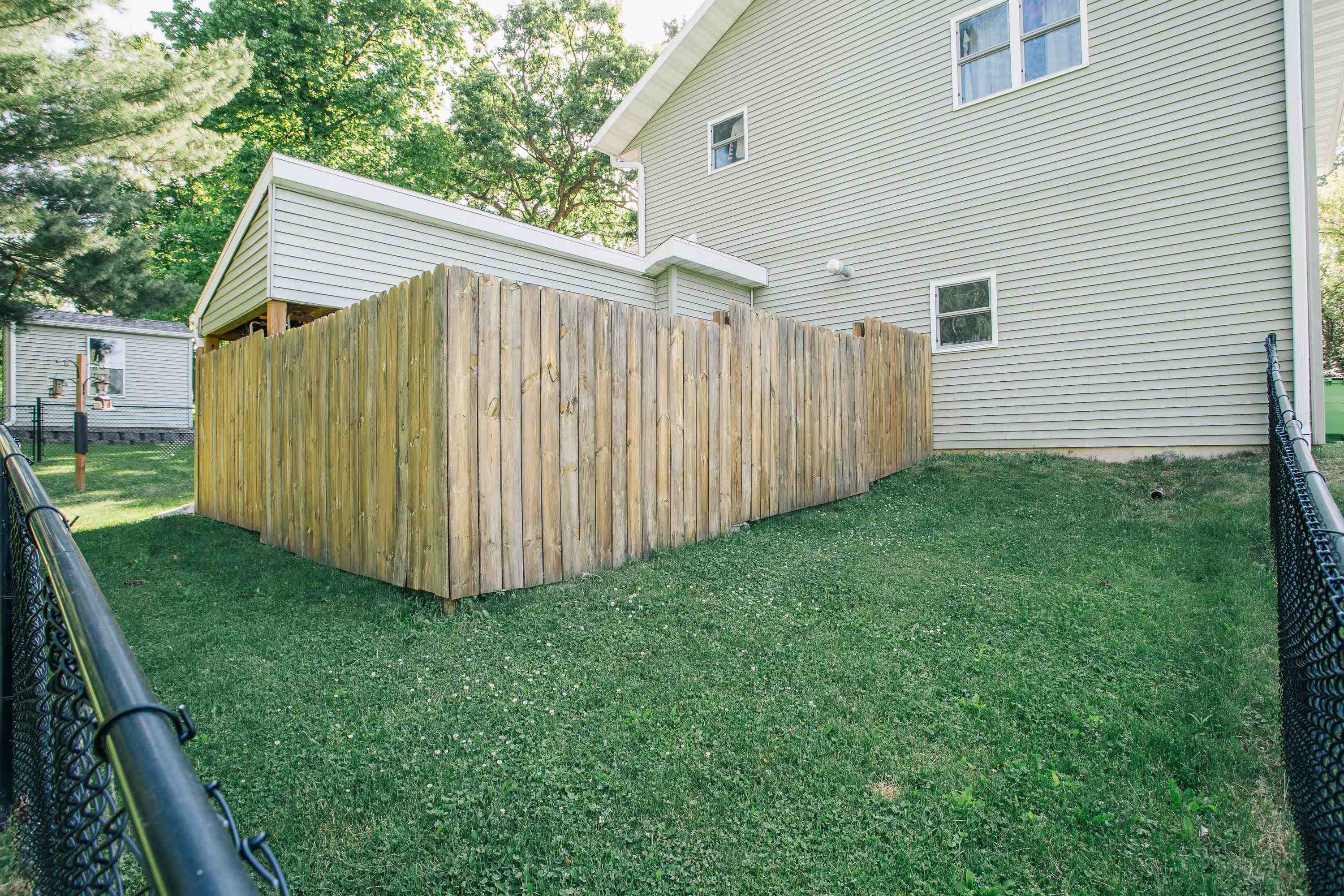 1808 JOHNSON STREET, Neillsville, Wisconsin 54456, 3 Bedrooms Bedrooms, ,2 BathroomsBathrooms,Residential,For Sale,1808 JOHNSON STREET,22600532
