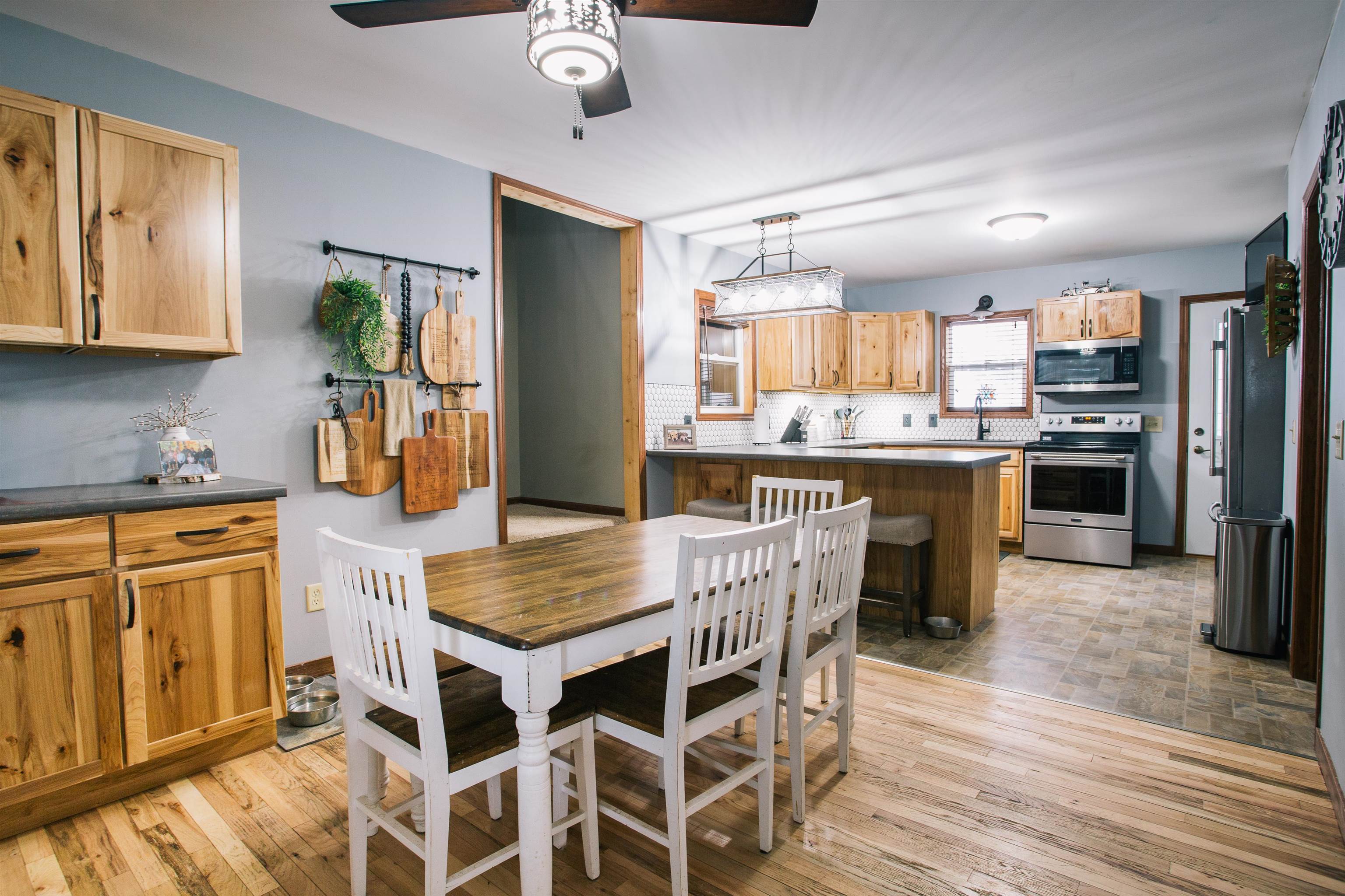 1808 JOHNSON STREET, Neillsville, Wisconsin 54456, 3 Bedrooms Bedrooms, ,2 BathroomsBathrooms,Residential,For Sale,1808 JOHNSON STREET,22600532