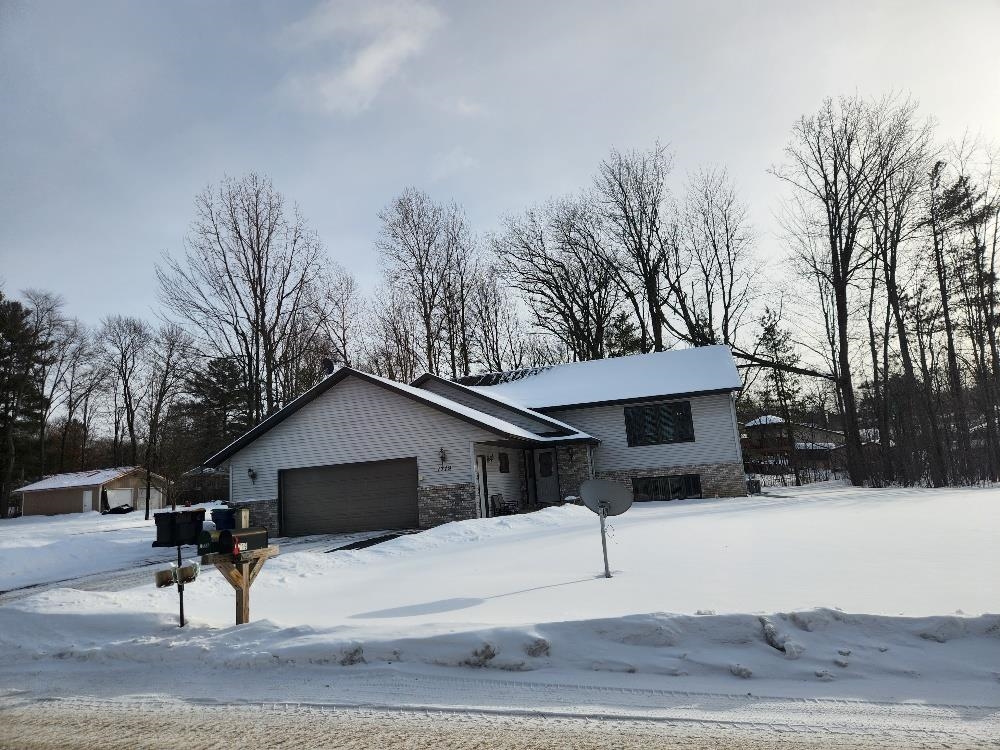 1719 FOOTHILL AVENUE, Weston, Wisconsin 54476, 5 Bedrooms Bedrooms, ,2 BathroomsBathrooms,Residential,For Sale,1719 FOOTHILL AVENUE,22600533