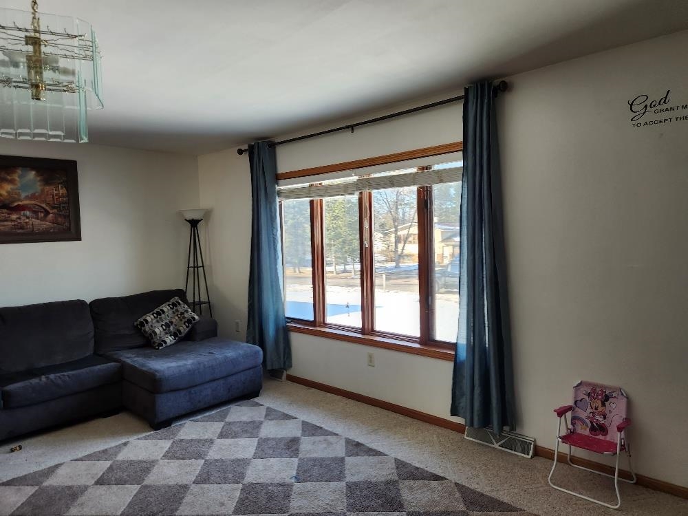 1719 FOOTHILL AVENUE, Weston, Wisconsin 54476, 5 Bedrooms Bedrooms, ,2 BathroomsBathrooms,Residential,For Sale,1719 FOOTHILL AVENUE,22600533