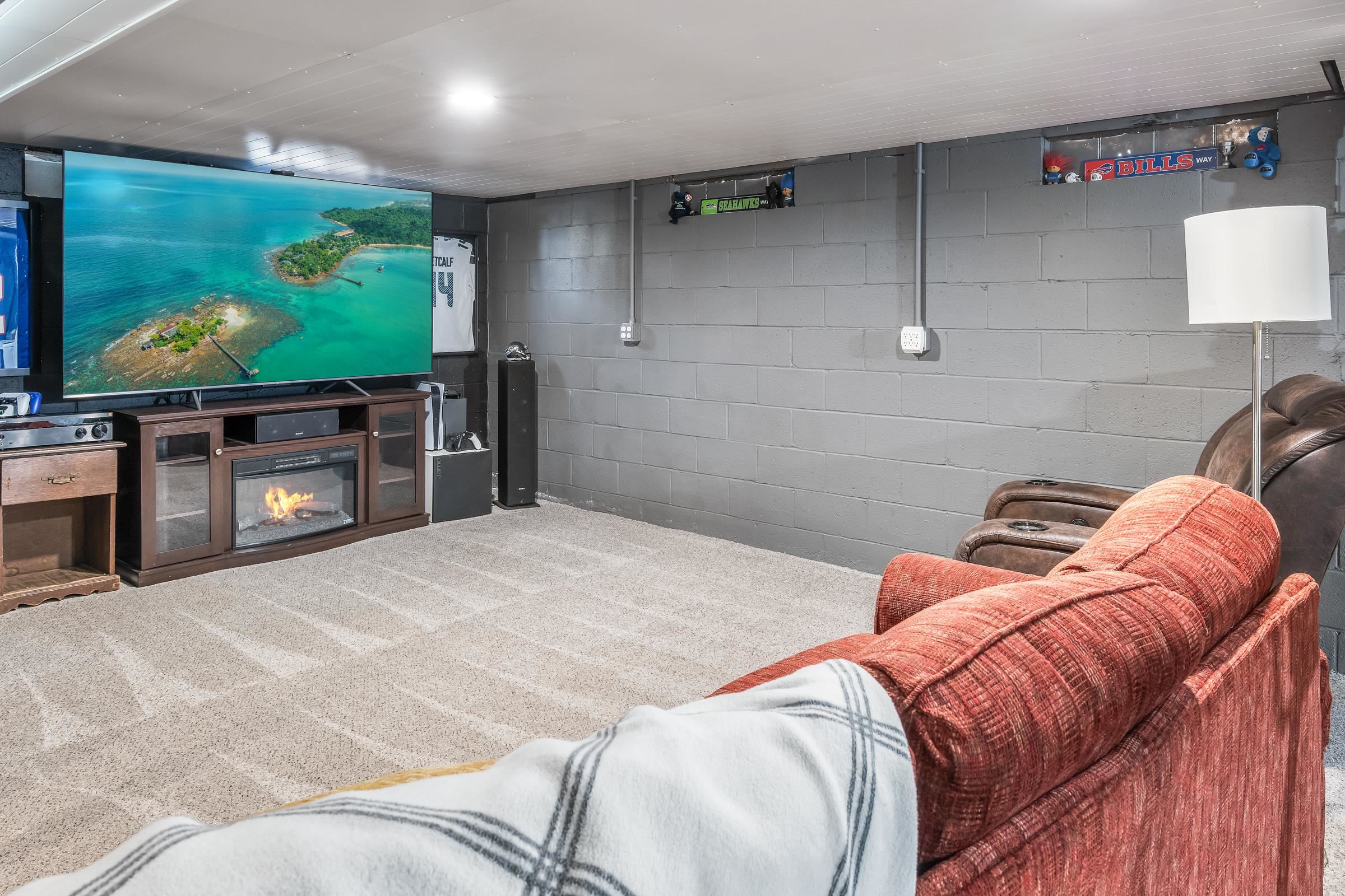 2800 RIVER DRIVE, Plover, Wisconsin 54467, 2 Bedrooms Bedrooms, ,1 BathroomBathrooms,Residential,For Sale,2800 RIVER DRIVE,22600534