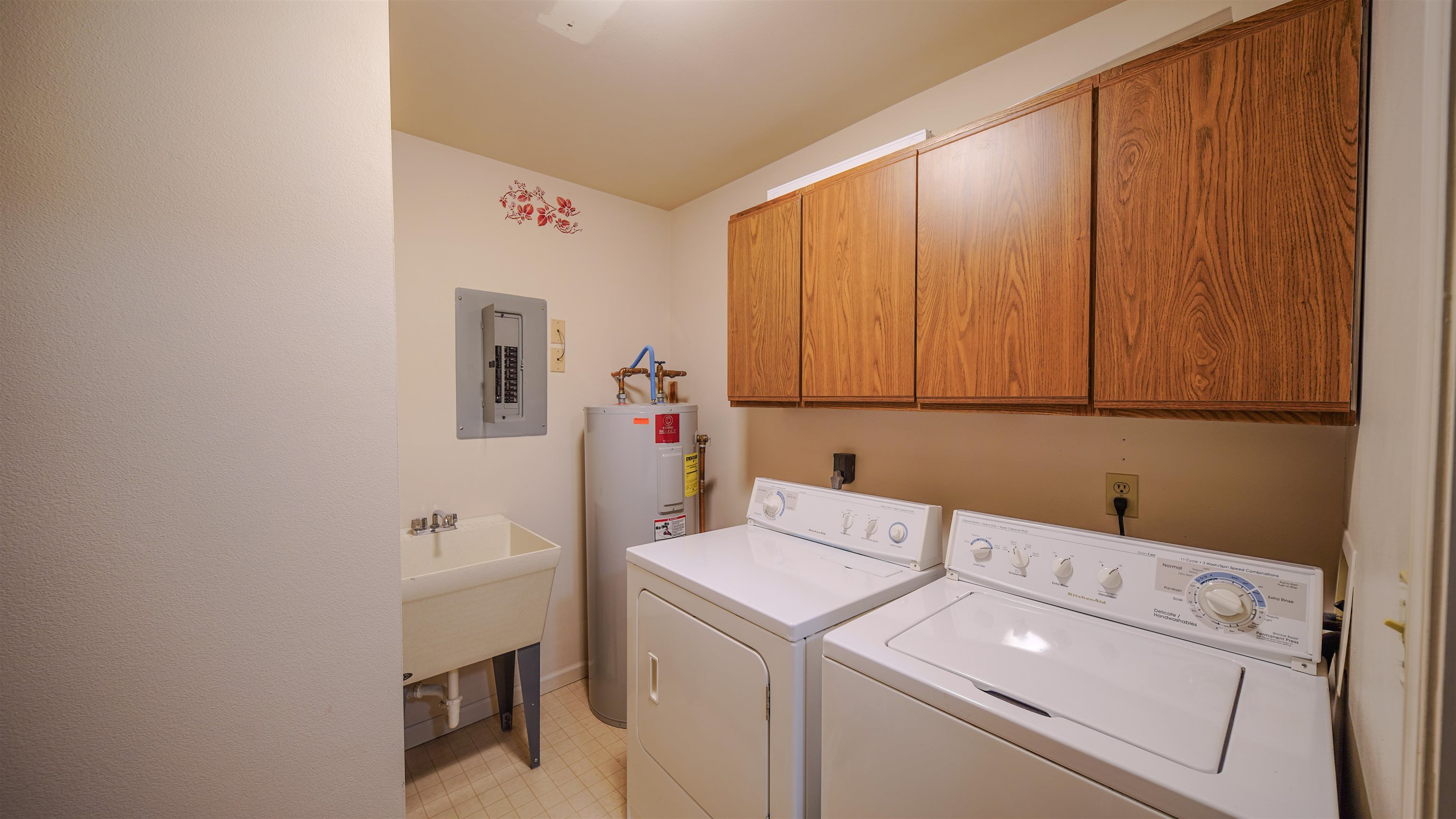 3151 MADONNA DRIVE, Wausau, Wisconsin 54401, 2 Bedrooms Bedrooms, 35 Rooms Rooms,2 BathroomsBathrooms,Residential,For Sale,3151 MADONNA DRIVE,22600537