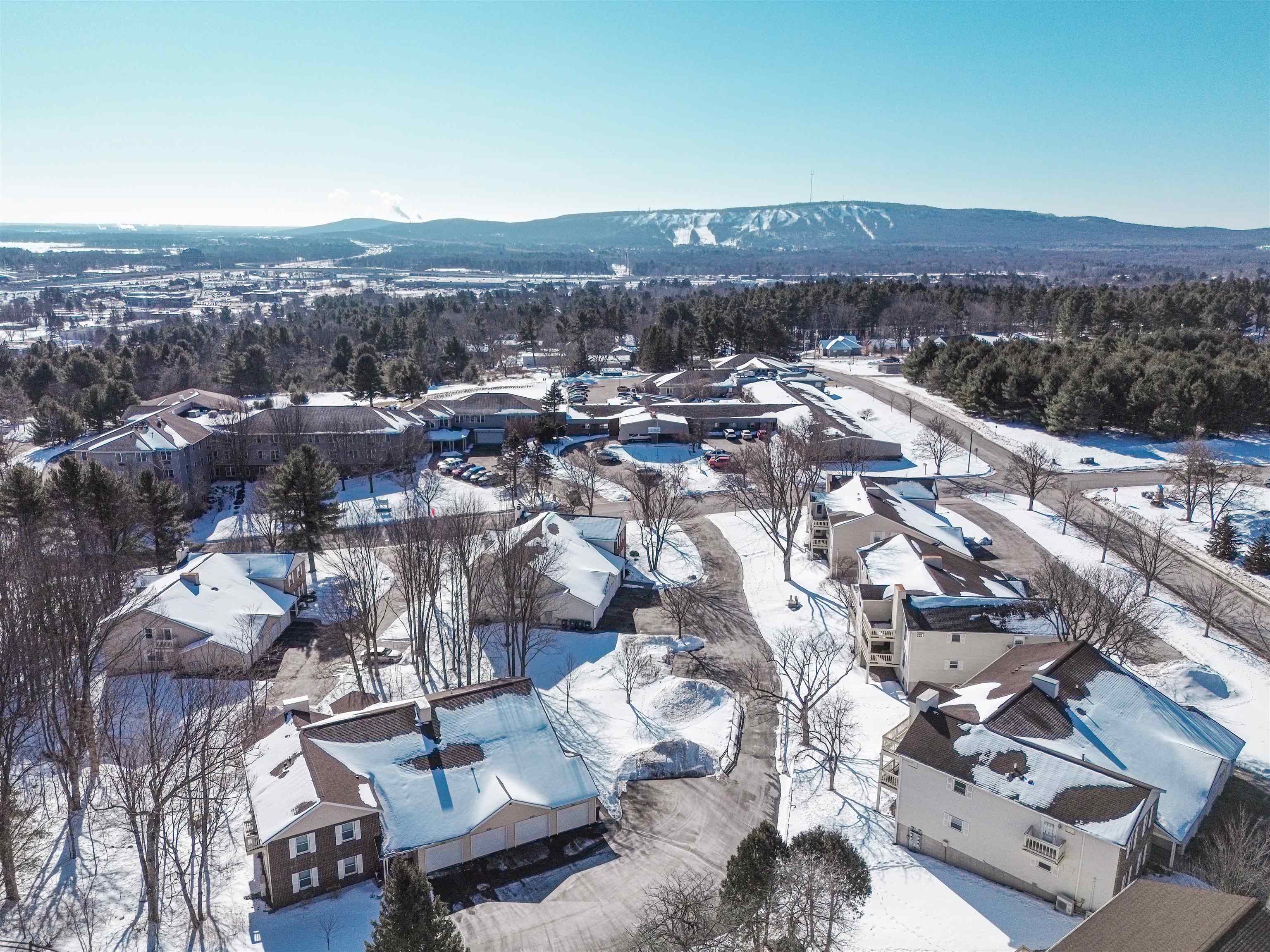 3151 MADONNA DRIVE, Wausau, Wisconsin 54401, 2 Bedrooms Bedrooms, 35 Rooms Rooms,2 BathroomsBathrooms,Residential,For Sale,3151 MADONNA DRIVE,22600537