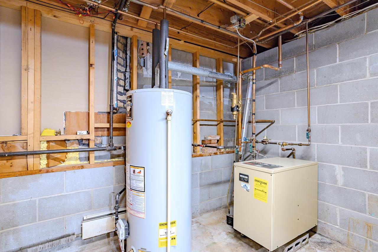 1528 TREDER AVENUE, Stevens Point, Wisconsin 54482, 4 Bedrooms Bedrooms, ,2 BathroomsBathrooms,Residential,For Sale,1528 TREDER AVENUE,22600539