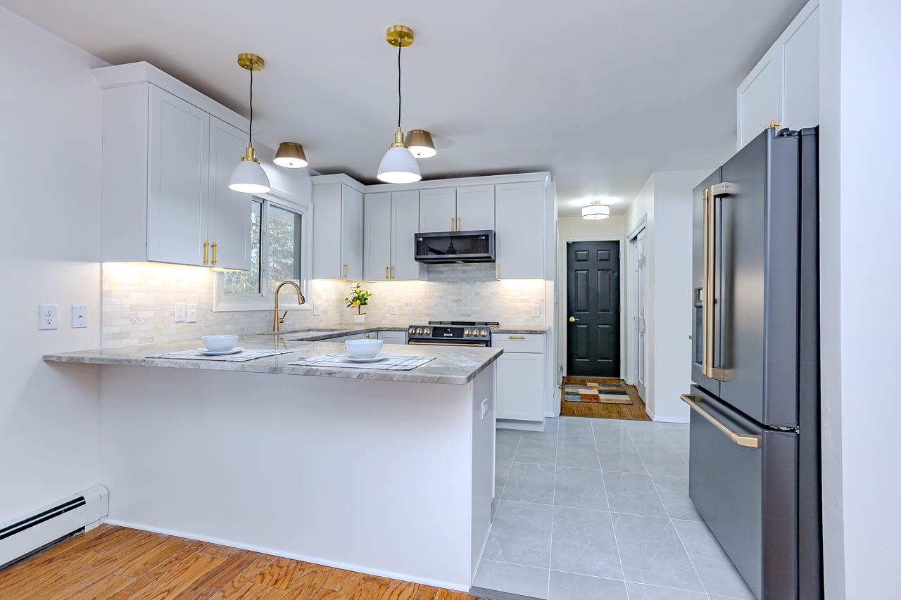 1528 TREDER AVENUE, Stevens Point, Wisconsin 54482, 4 Bedrooms Bedrooms, ,2 BathroomsBathrooms,Residential,For Sale,1528 TREDER AVENUE,22600539