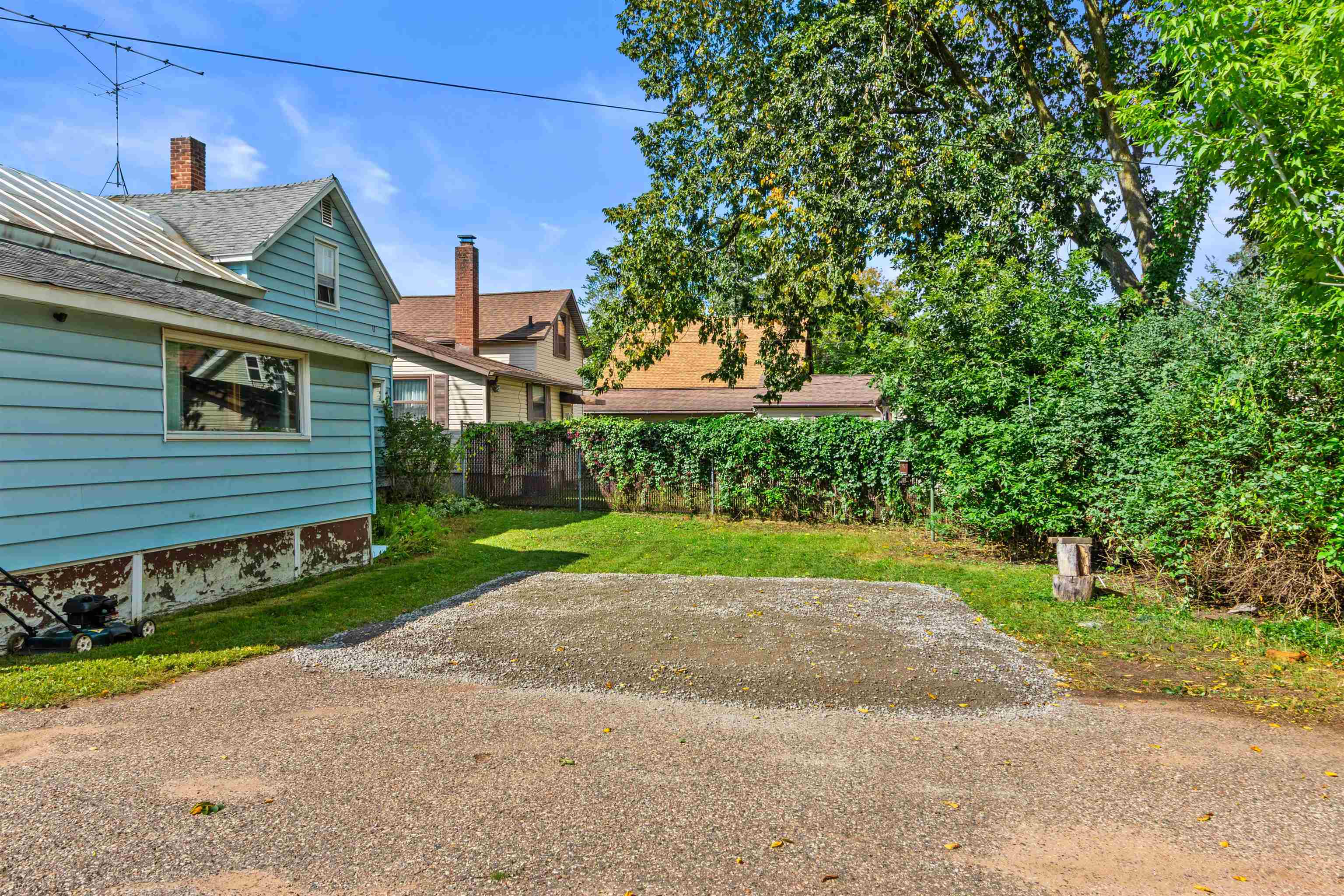 1016 PORTAGE STREET, Stevens Point, Wisconsin 54481, 5 Bedrooms Bedrooms, ,1 BathroomBathrooms,Residential,For Sale,1016 PORTAGE STREET,22600540