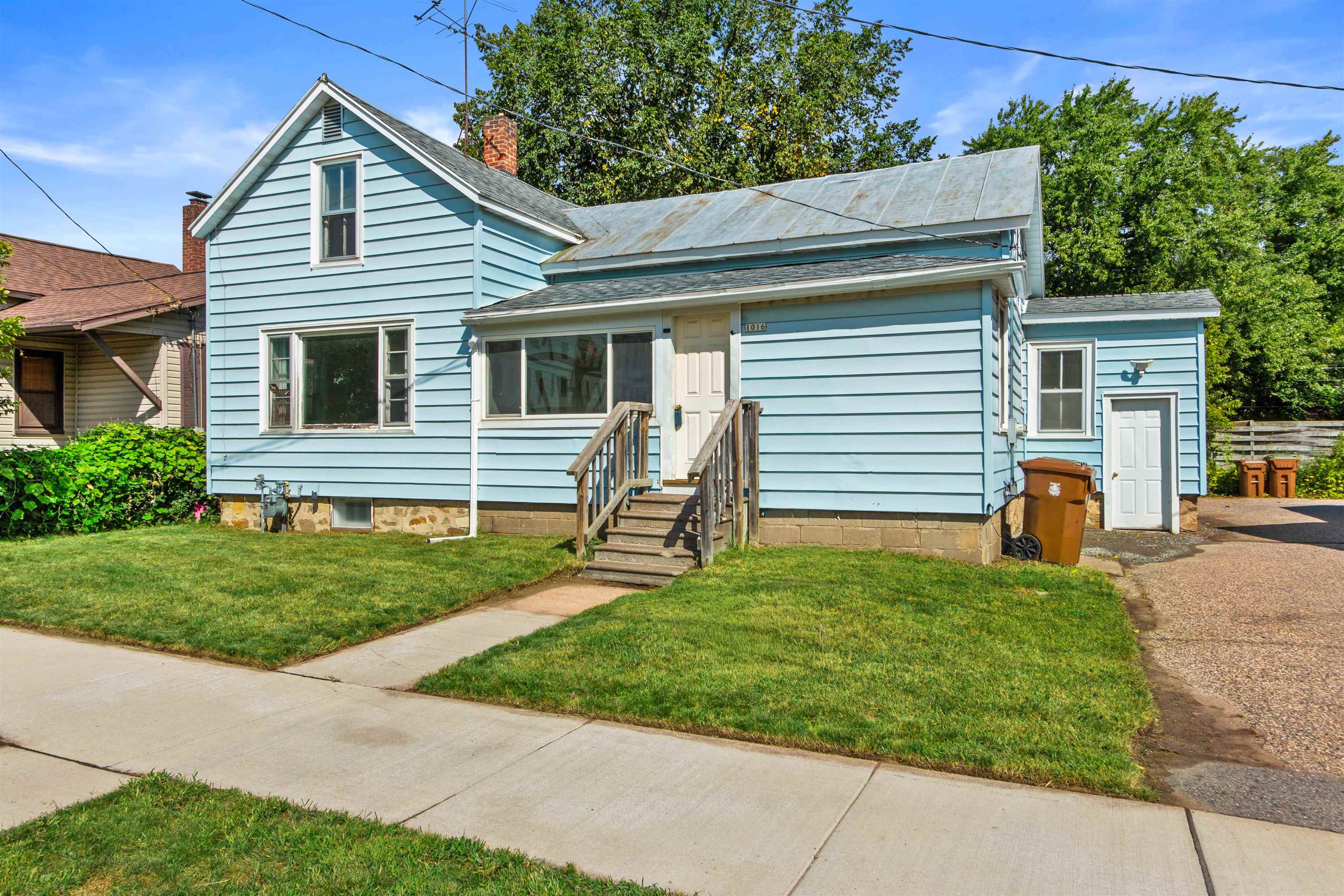 1016 PORTAGE STREET, Stevens Point, Wisconsin 54481, 5 Bedrooms Bedrooms, ,1 BathroomBathrooms,Residential,For Sale,1016 PORTAGE STREET,22600540