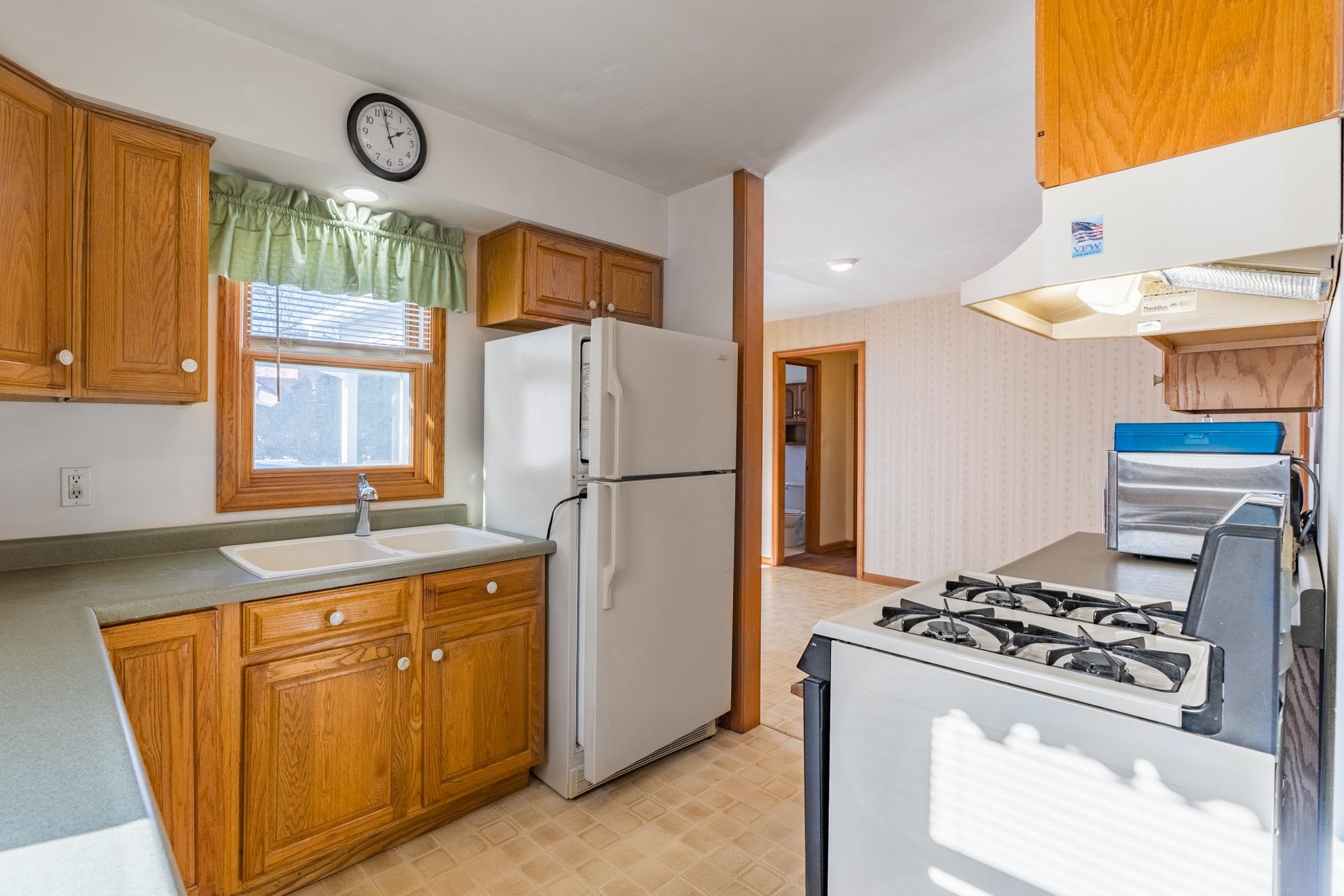 610 N 10TH AVENUE, Wausau, Wisconsin 54401, 3 Bedrooms Bedrooms, ,1 BathroomBathrooms,Residential,For Sale,610 N 10TH AVENUE,22600542