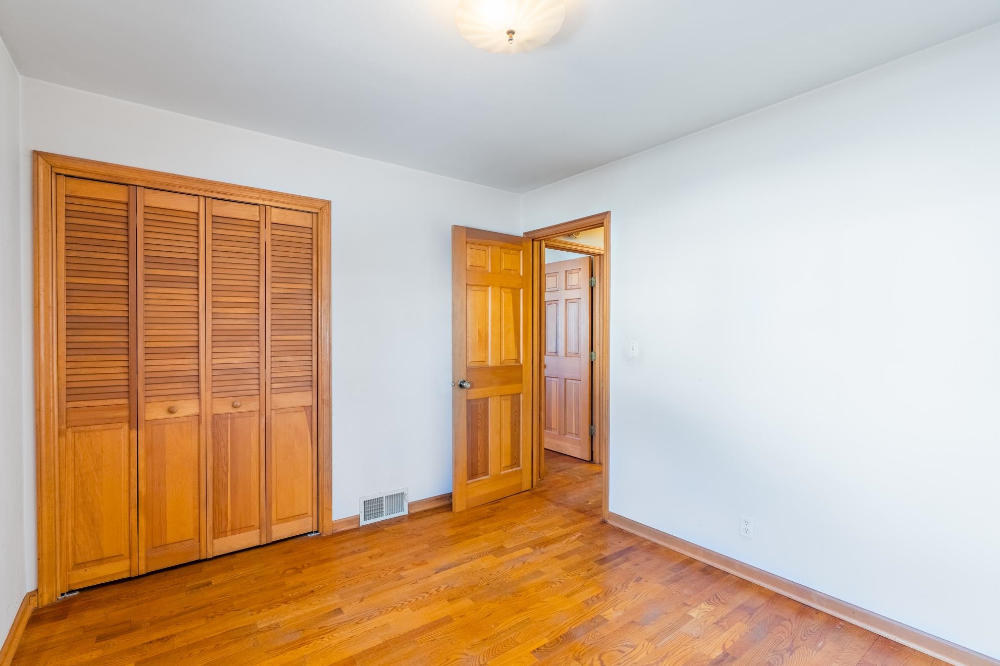 610 N 10TH AVENUE, Wausau, Wisconsin 54401, 3 Bedrooms Bedrooms, ,1 BathroomBathrooms,Residential,For Sale,610 N 10TH AVENUE,22600542