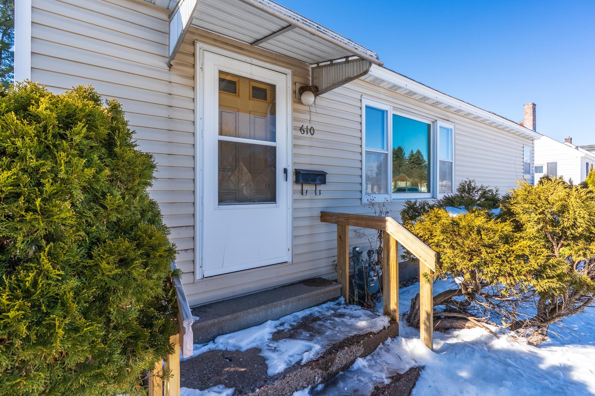 610 N 10TH AVENUE, Wausau, Wisconsin 54401, 3 Bedrooms Bedrooms, ,1 BathroomBathrooms,Residential,For Sale,610 N 10TH AVENUE,22600542