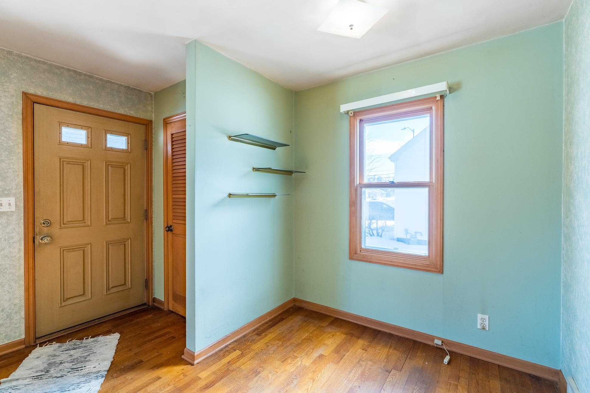 610 N 10TH AVENUE, Wausau, Wisconsin 54401, 3 Bedrooms Bedrooms, ,1 BathroomBathrooms,Residential,For Sale,610 N 10TH AVENUE,22600542