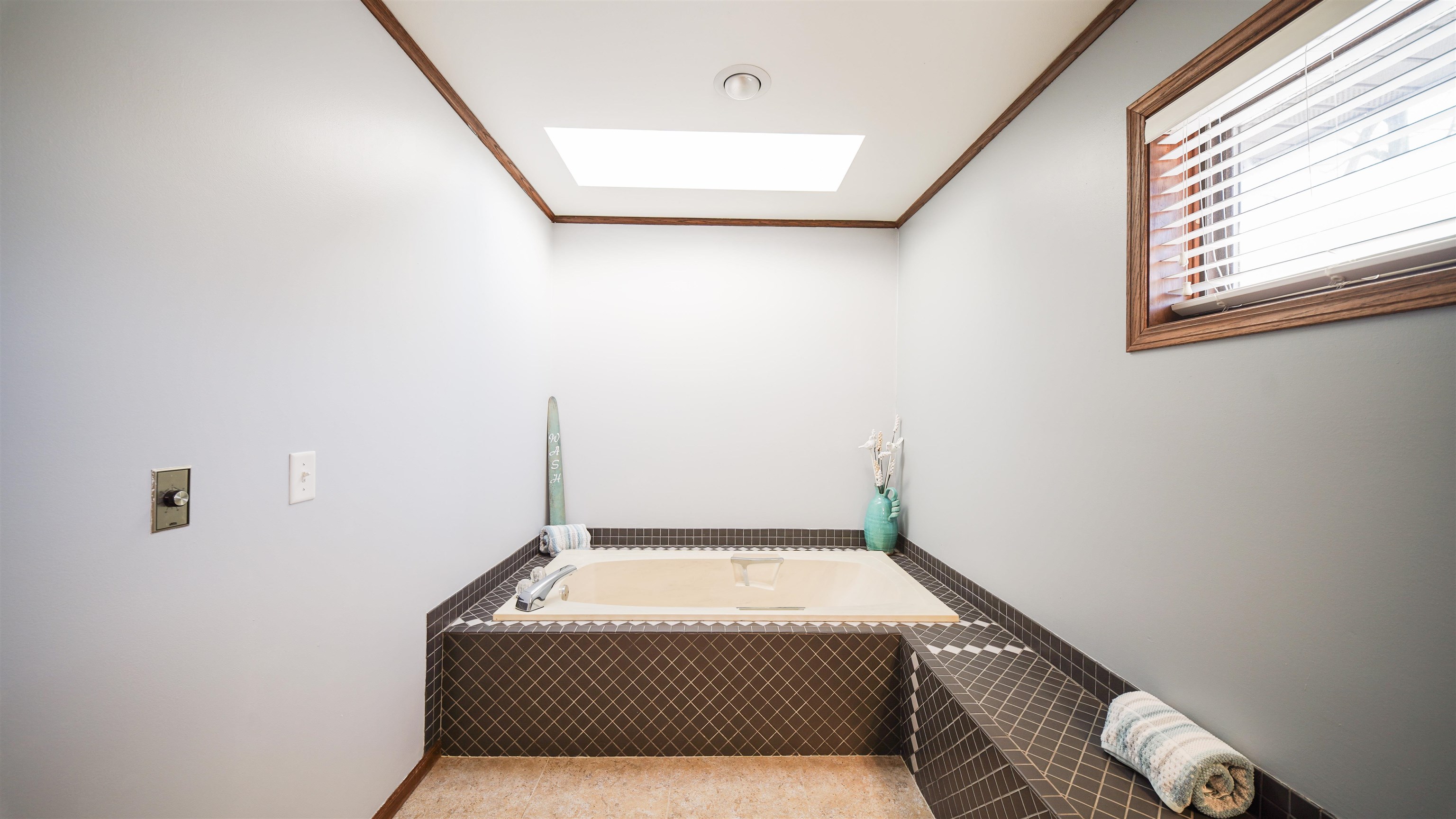 213 GREENWOOD DRIVE, Rothschild, Wisconsin 54476, 4 Bedrooms Bedrooms, ,2 BathroomsBathrooms,Residential,For Sale,213 GREENWOOD DRIVE,22600545